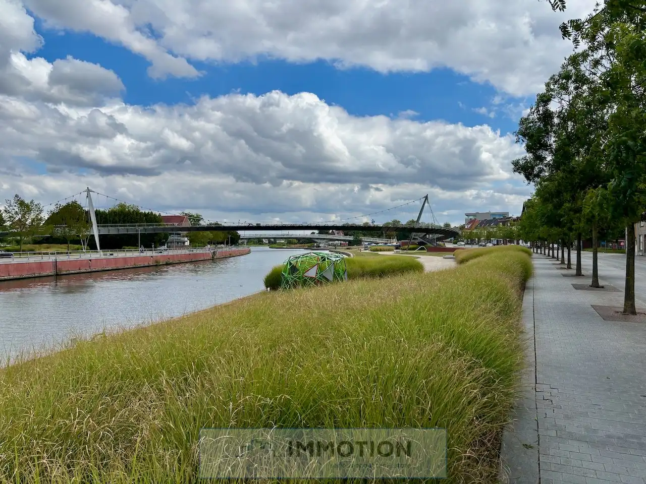 Recente woning met 3 slaapkamers en parking te huur in centrum Kortrijk foto 20