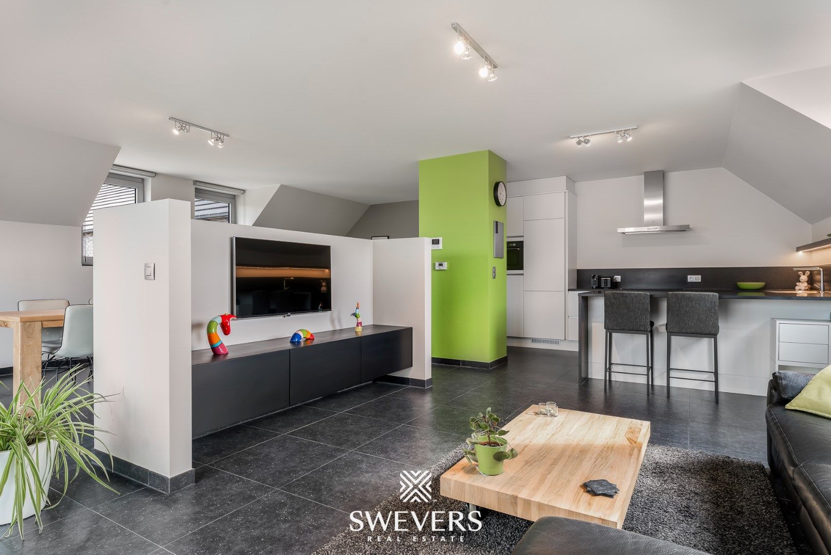 Exclusief wonen in een lichtrijke penthouse te Wellen foto 5