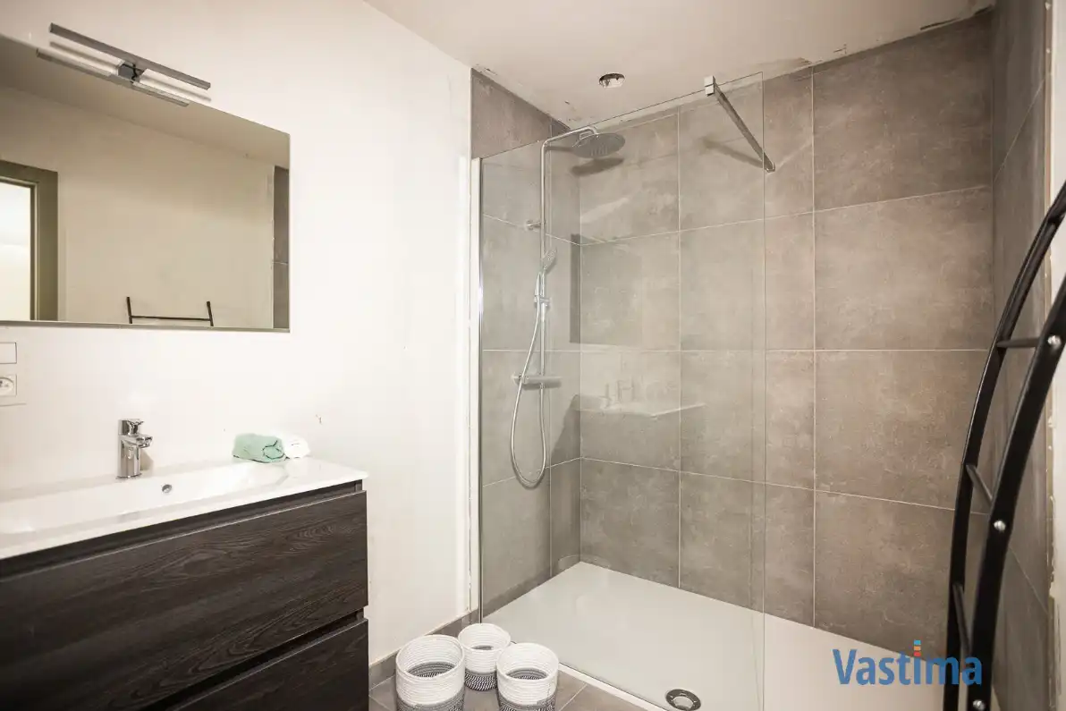 Nieuwbouw gesloten woning met 3 slaapkamers, garage en tuin foto 23