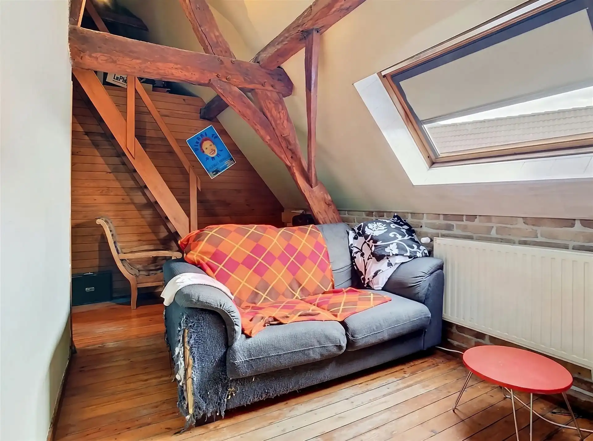 Handelspand met appartement, feestzaal en tuin foto 31