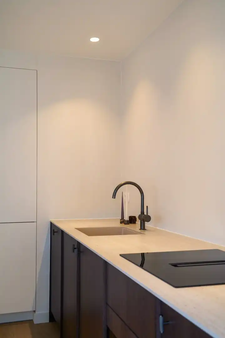 Luxueus gerenoveerd 3-slpk-appartement in hartje Oostende foto 9