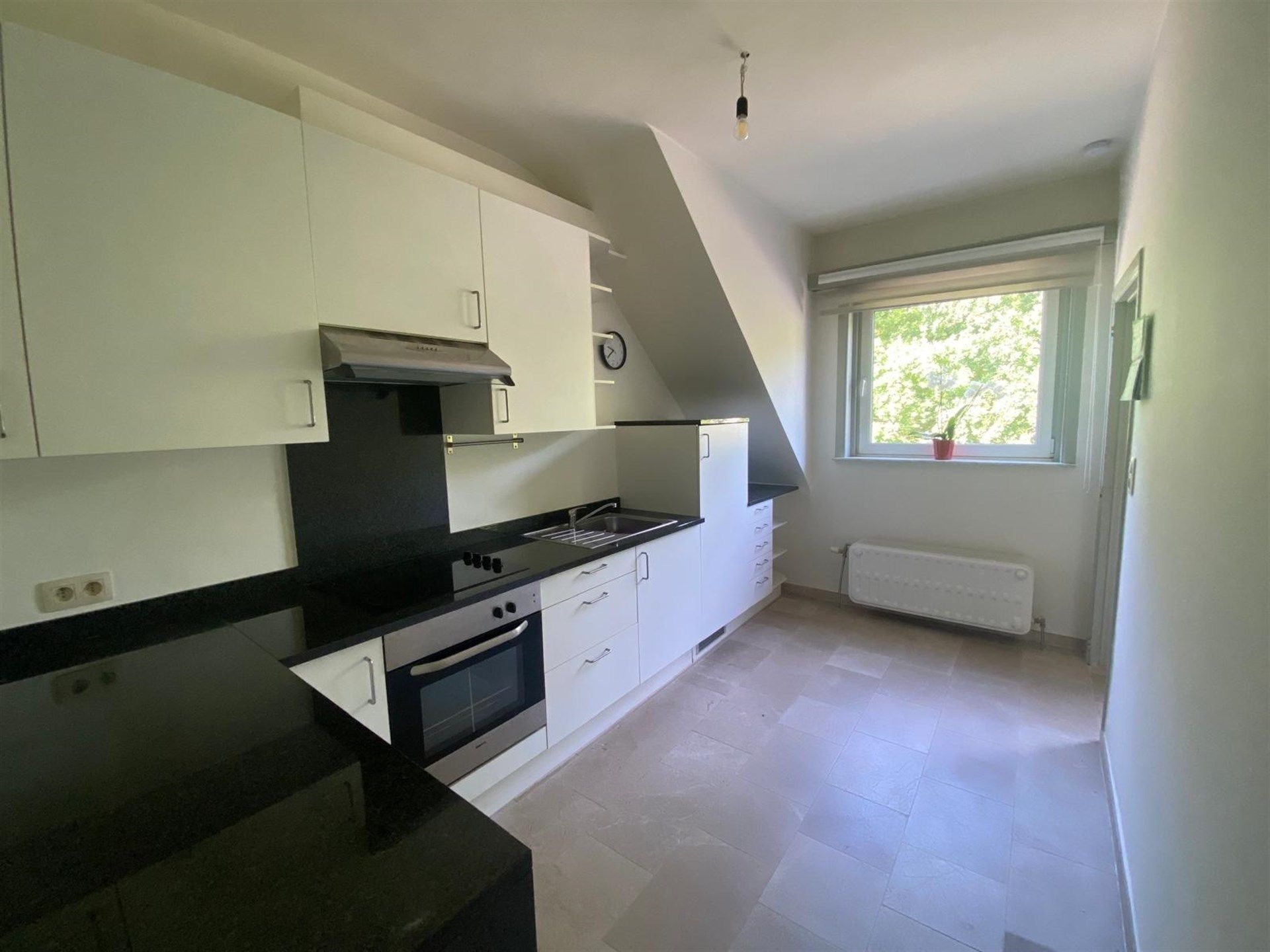 Prachtig appartement met drie ruime slaapkamers en twee terrassen foto 6