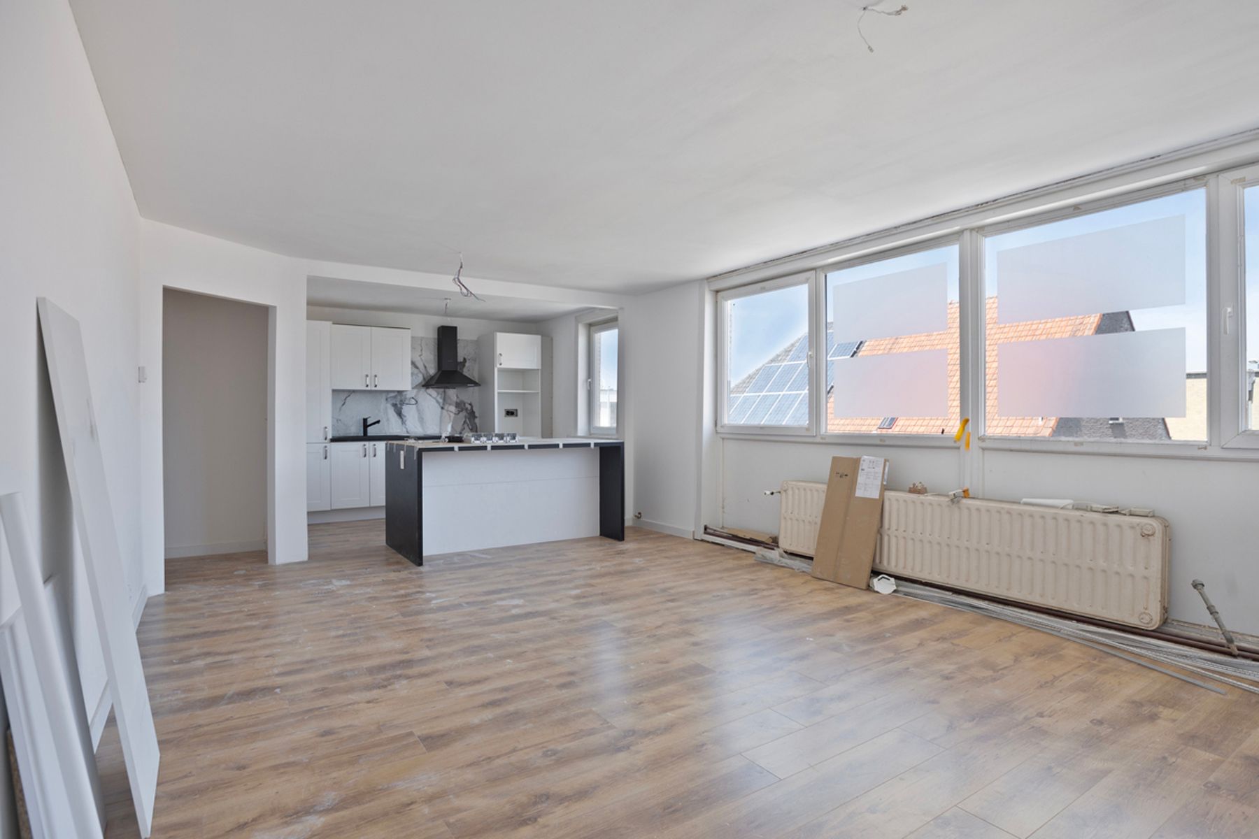 TE KOOP: Opbrengsteigendom met 3 appartementen en garage foto 3