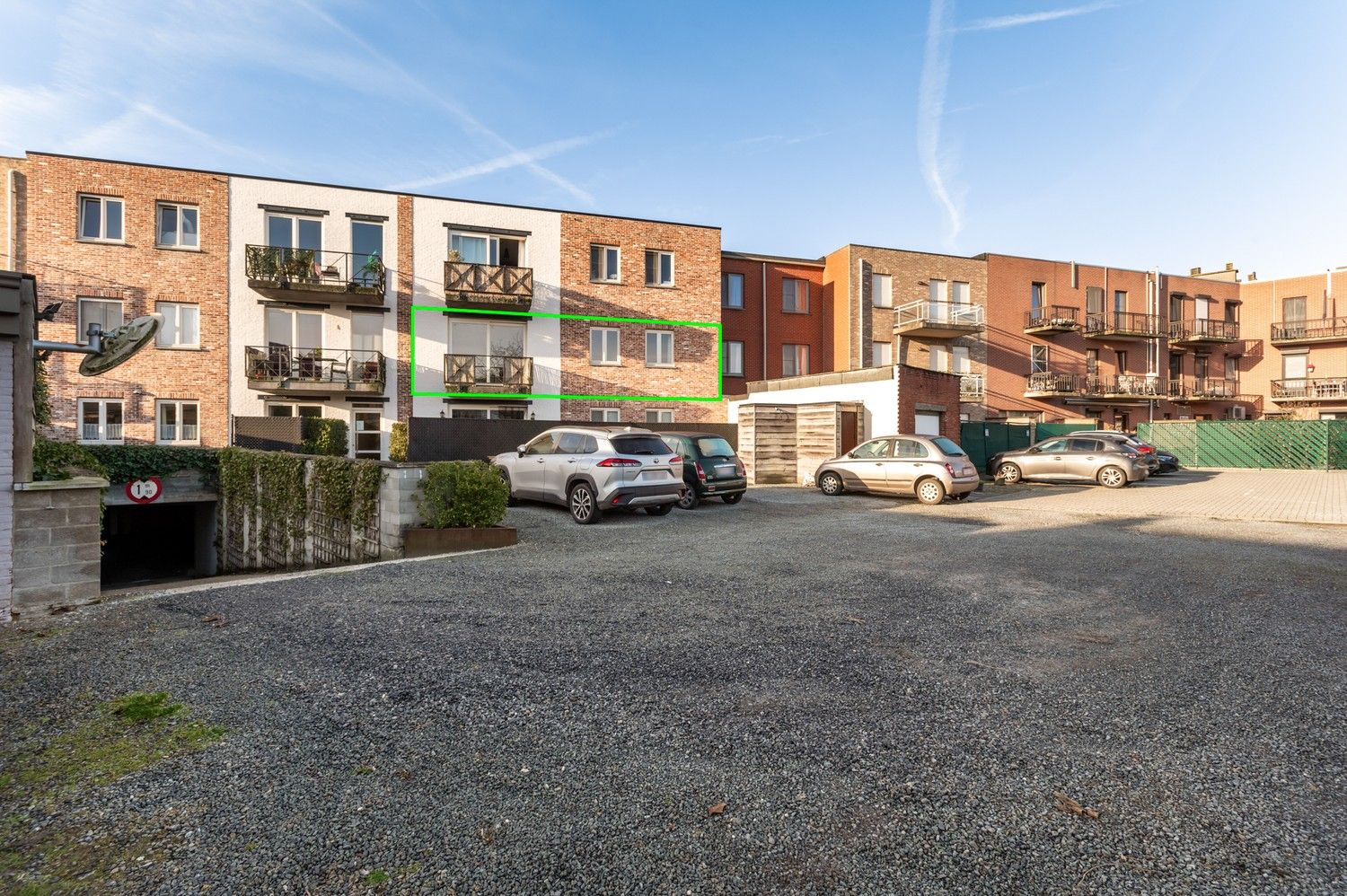 Twee slaapkamer appartement met privatief terras! foto 2