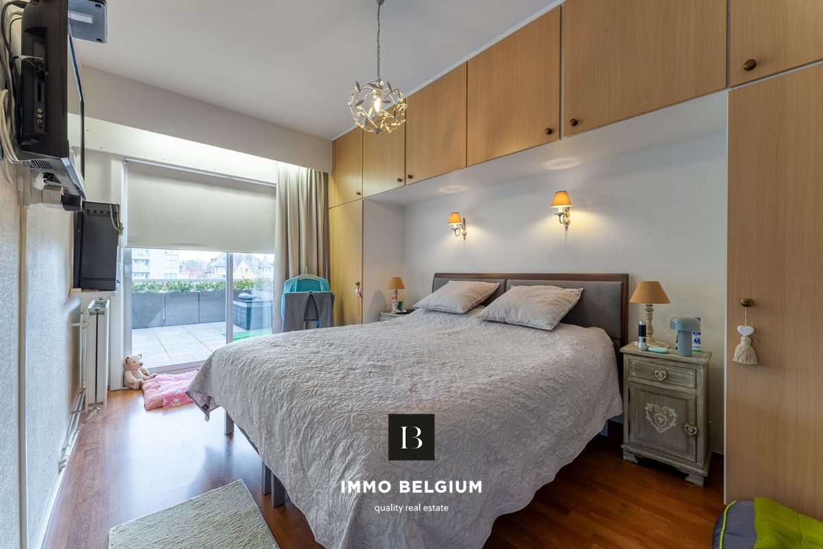 Appartement met ruim terras aan de achterkant van de dijk foto 10