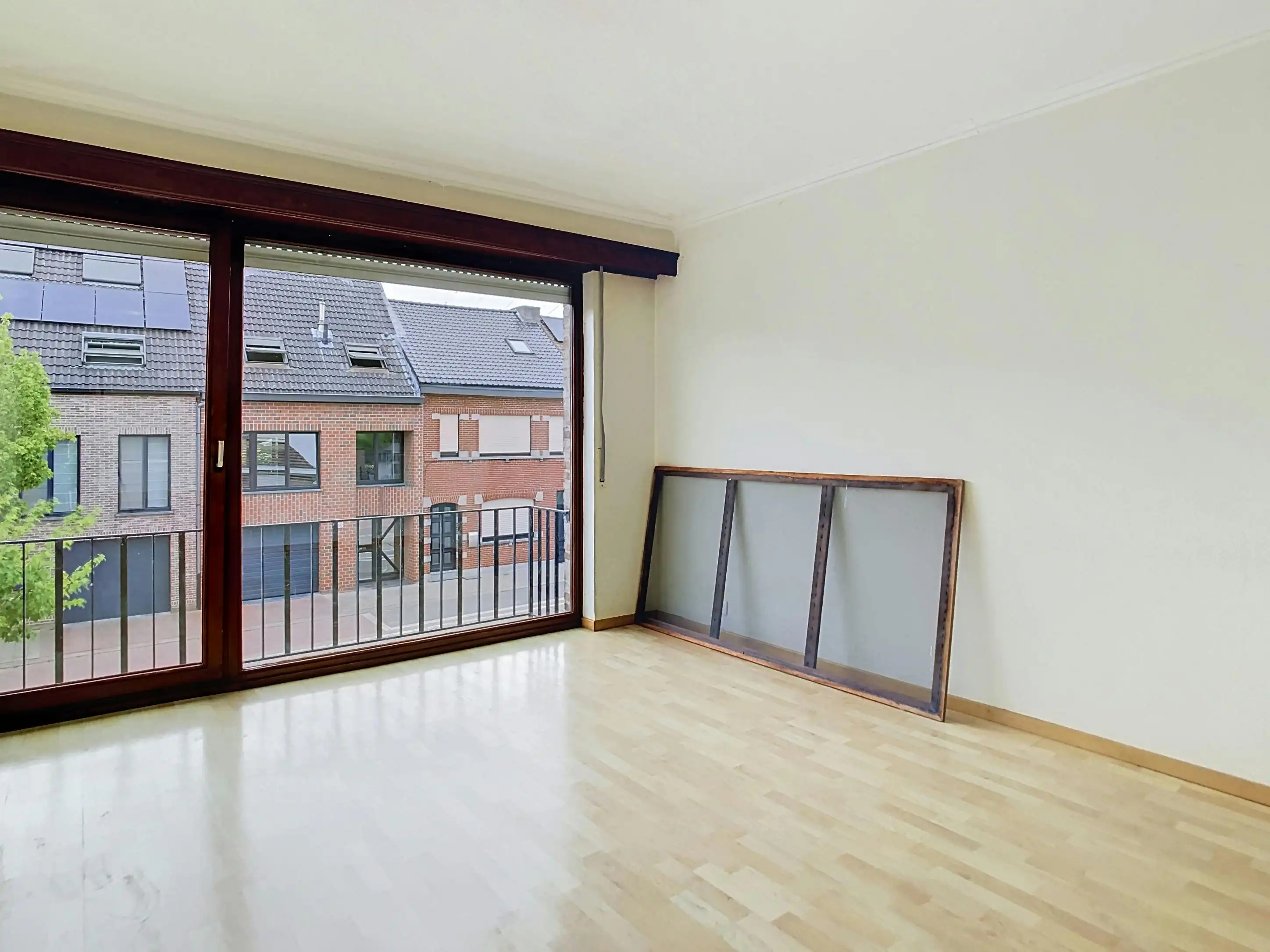 Ruime halfopen bebouwing met tuin en garage te koop in bazel foto 16