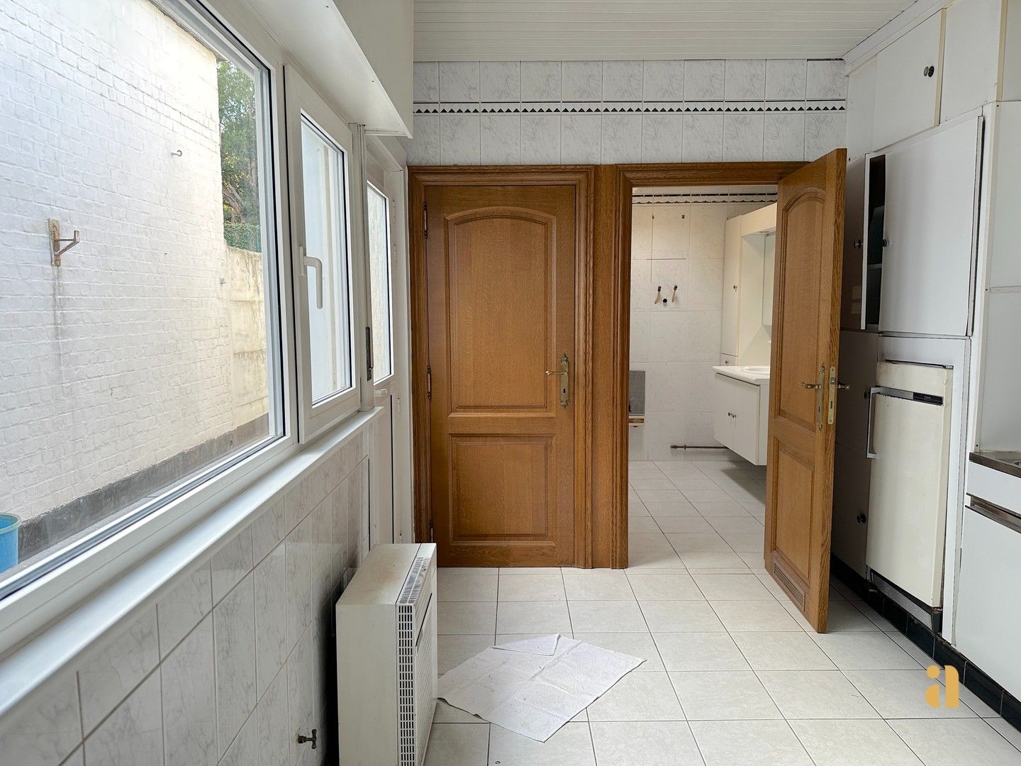 Mooie renovatiekans: ruime tuin en immens veel potentieel foto 12