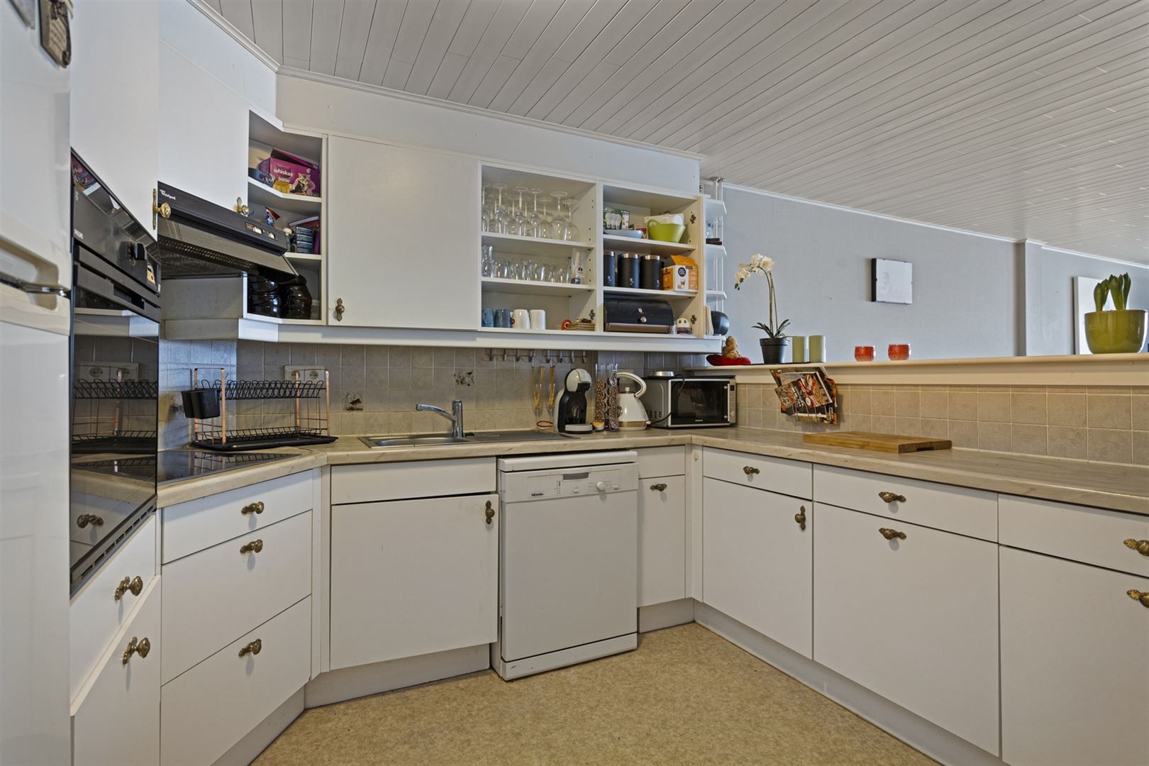 TE KOOP: Handelshuis op 7a33ca te Zonhoven! foto 4