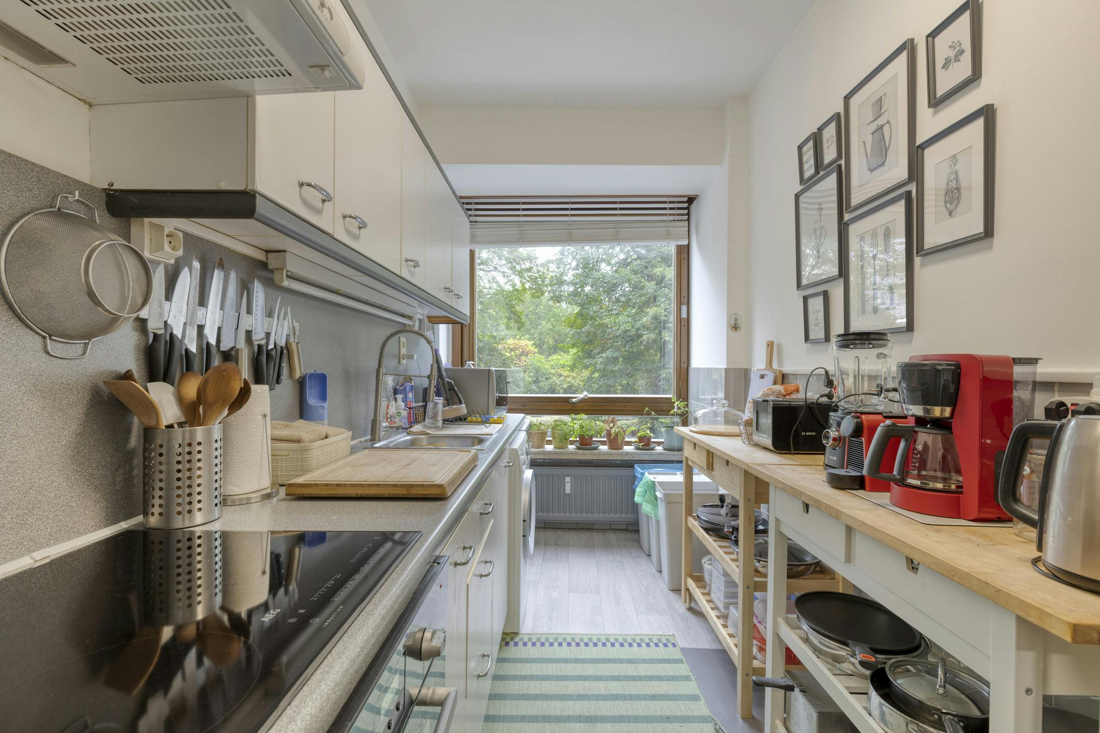 Ruim 3-slaapkamerappartement met zicht op het Zuidpark foto 5
