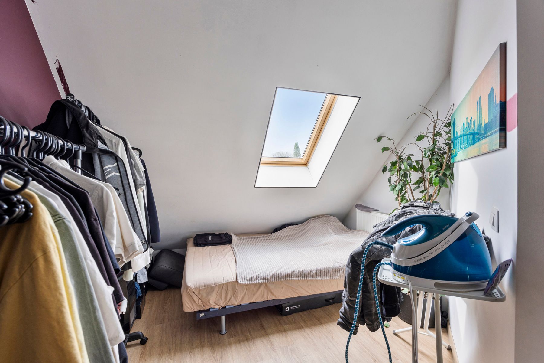 Instapklare starterswoning met parkeerplaats en hobbyruimte foto 10