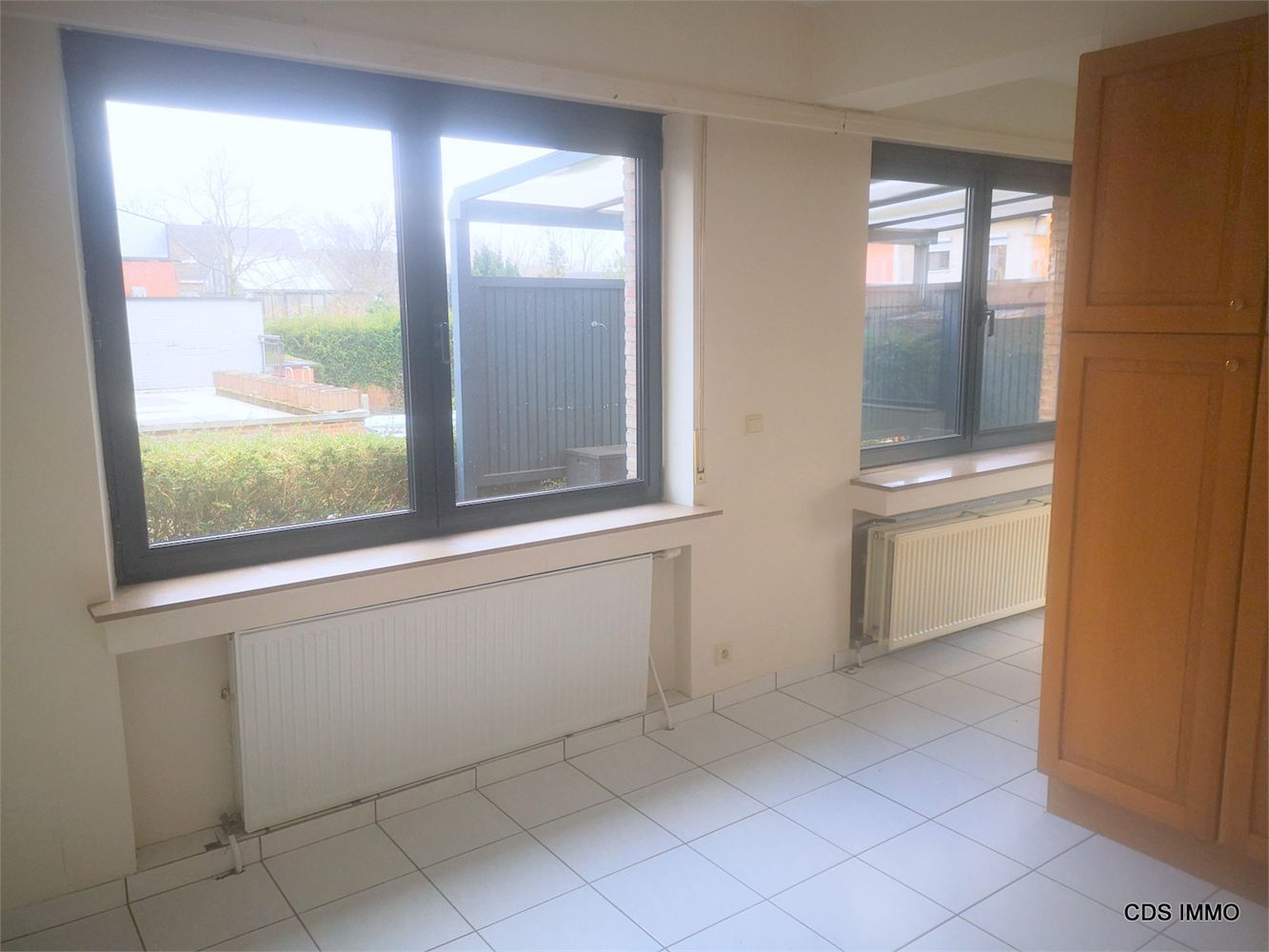 RUIME STUDIO met private TUIN en CARPORT foto 7