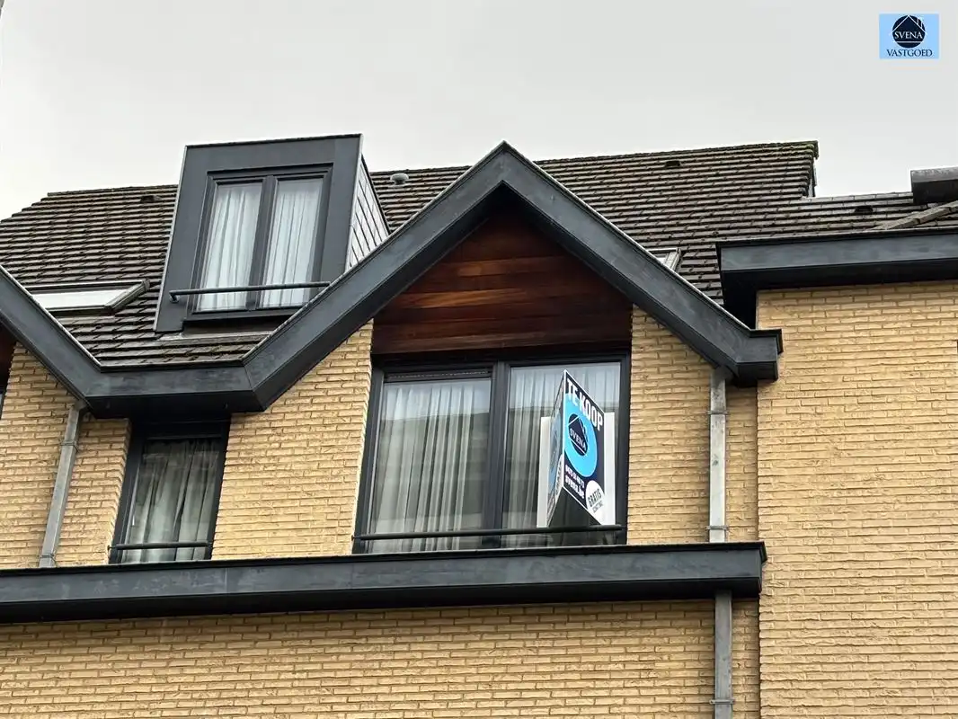 GOED GELEGEN STUDIO IN NABIJHEID VAN OPENBAAR VERVOER. foto 10