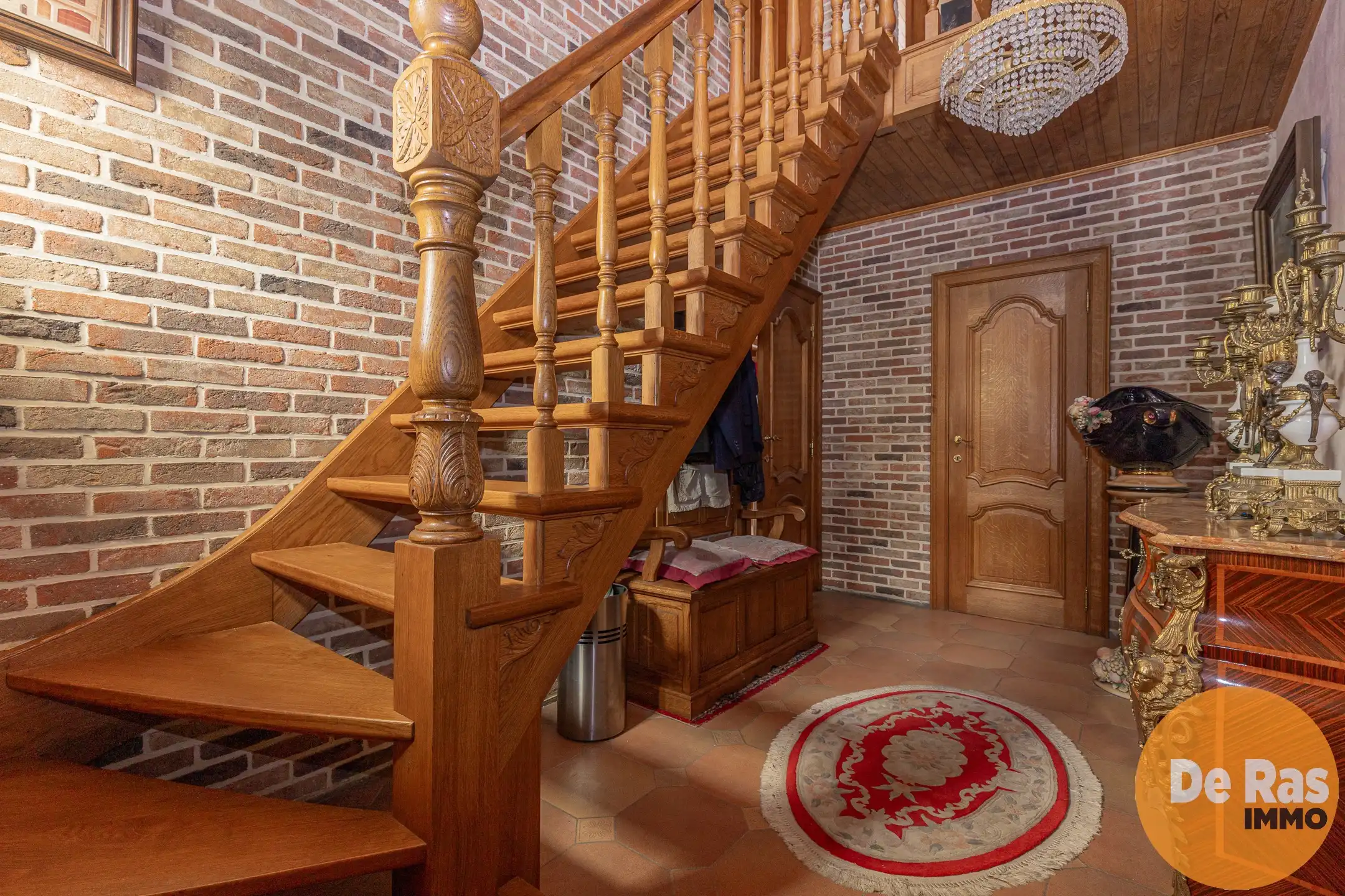 HAALTERT- Ruime woning met bouwgrond  foto 4