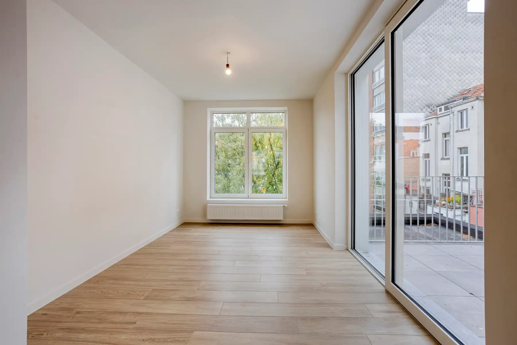 Stijlvol gerenoveerd duplex-appartement met terras foto 3