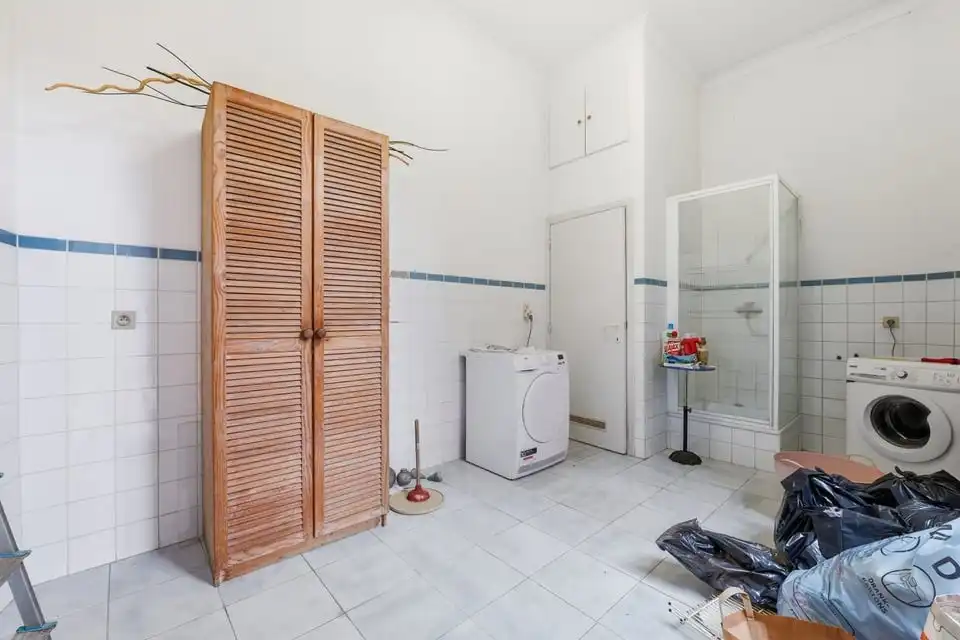 KARAKTERVOL PAND MET AUTHENTIEKE UITSTRALING EN VEEL POTENTIEEL IN TONGEREN foto 40