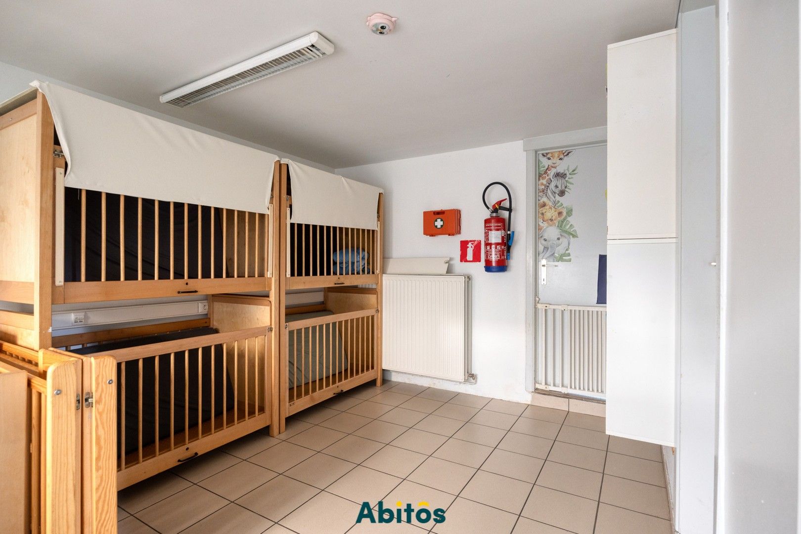 Ruime woning met polyvalent gelijkvloers – ideaal als gezinswoning of handelspand foto 26