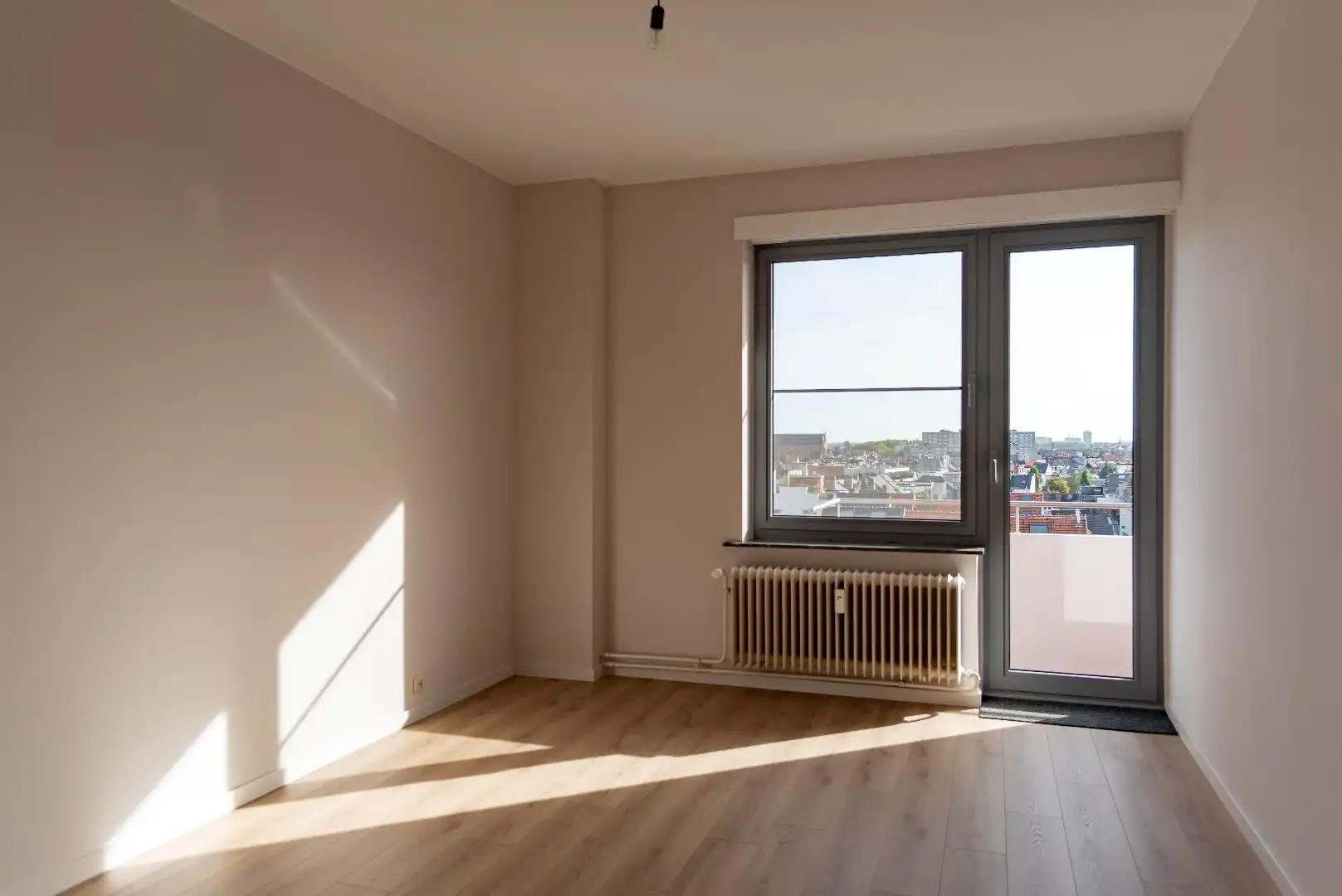 Riant appartement met 2 ruime slaapkamers foto 12