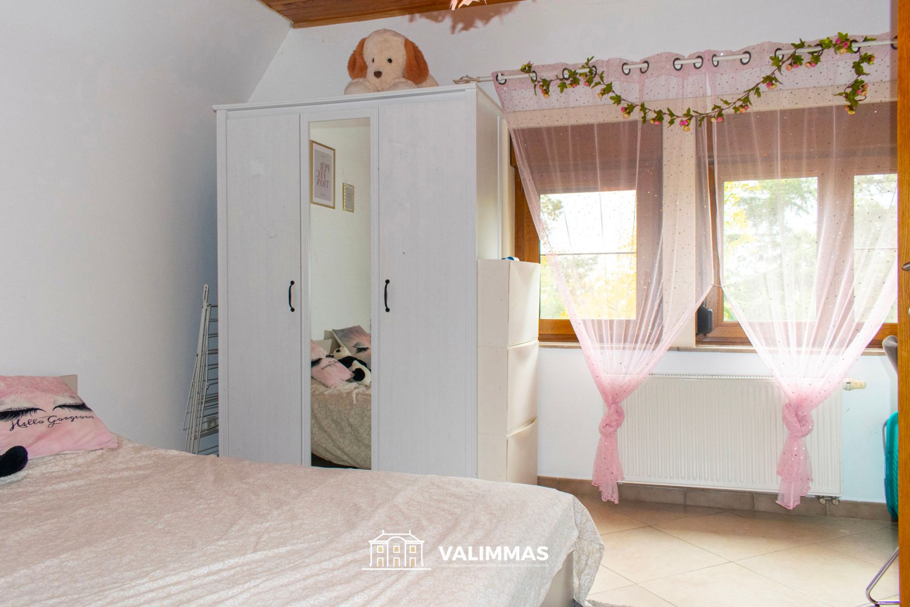 Ruime, instapklare woning met bijgebouw/studio en grote tuin foto 12