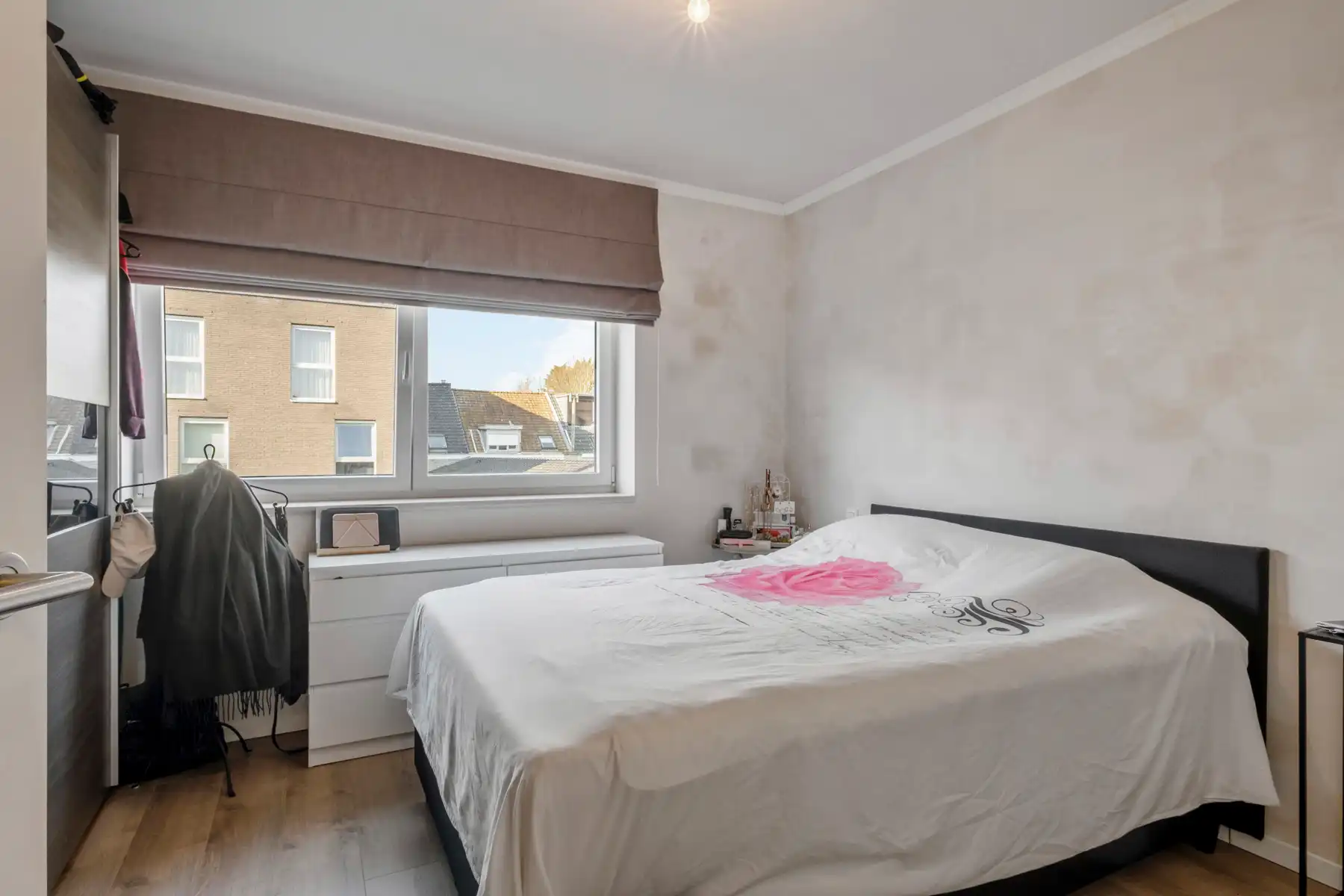 Recente, energiezuinige woning op een toplocatie in Bredene. foto 6