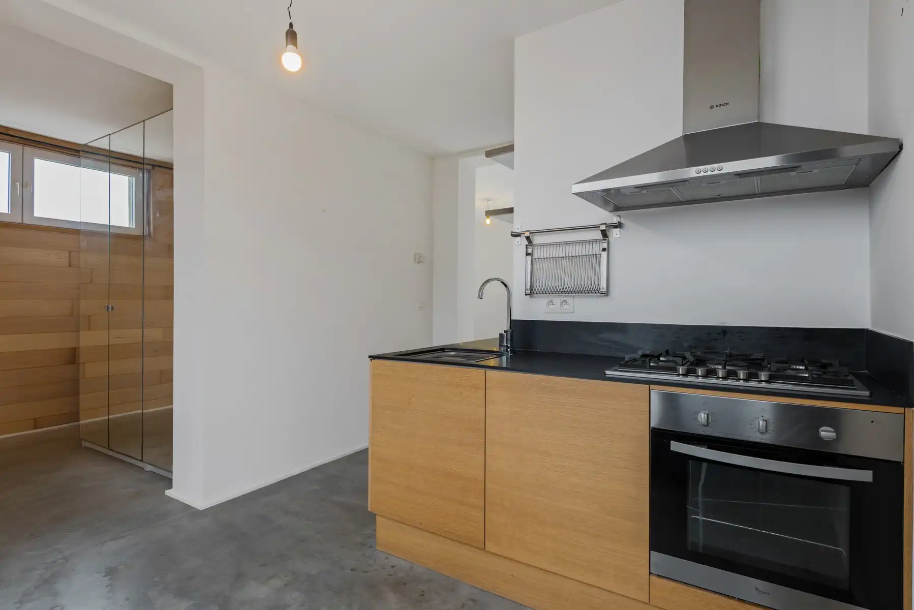 Lichtrijk appartement met mooi zicht foto 9