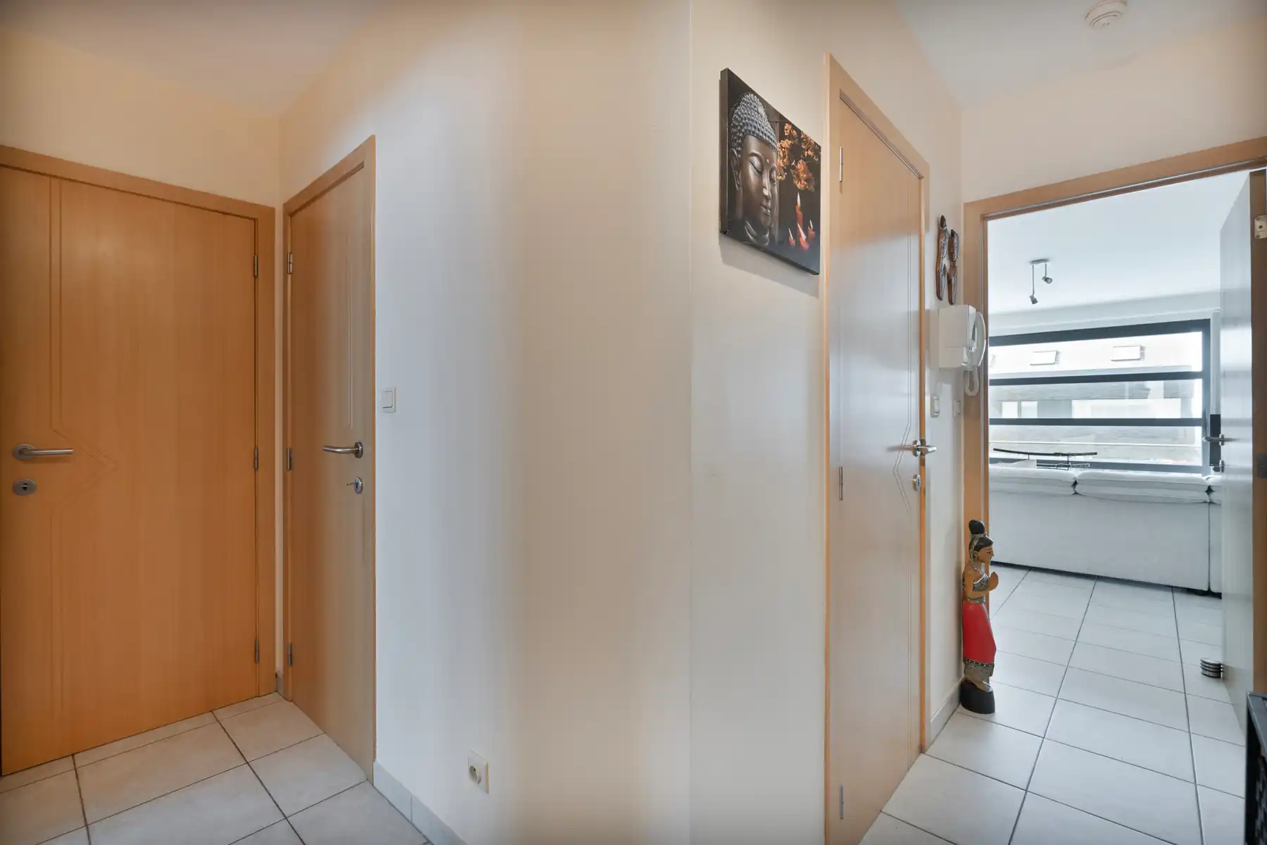 2-slaapkamerappartement met garage op centrale ligging foto 11