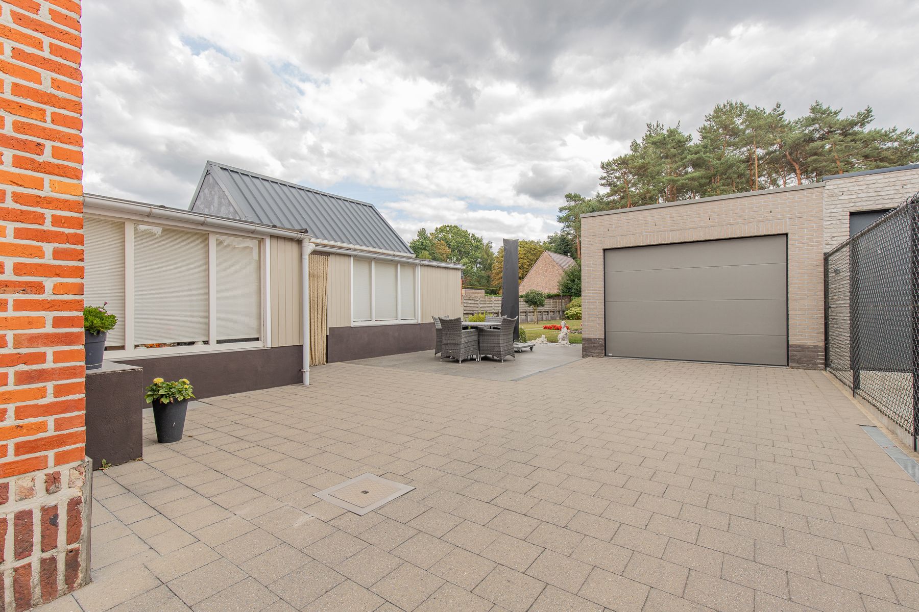 Charmante woning met tuin foto 3