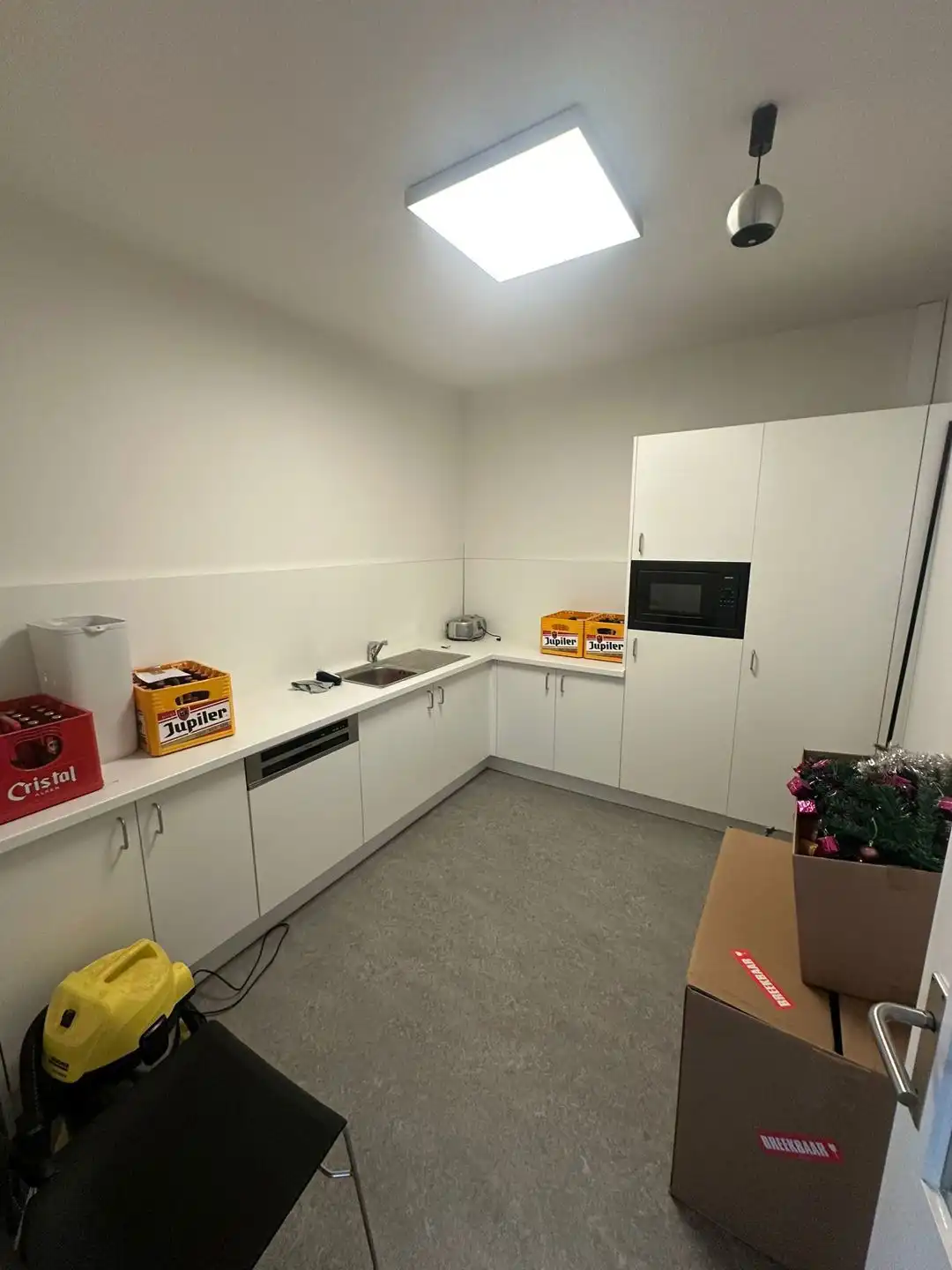 Bedrijfsvastgoed te huur foto 11