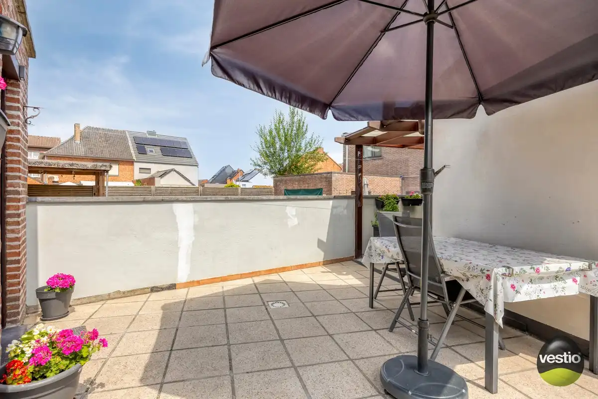 Schitterend gelegen woning met 4 slaapkamers, tuin en garagebox. foto 21