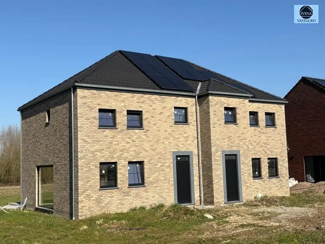   HALFOPENBEBOUWING foto {{pictureIndex}}