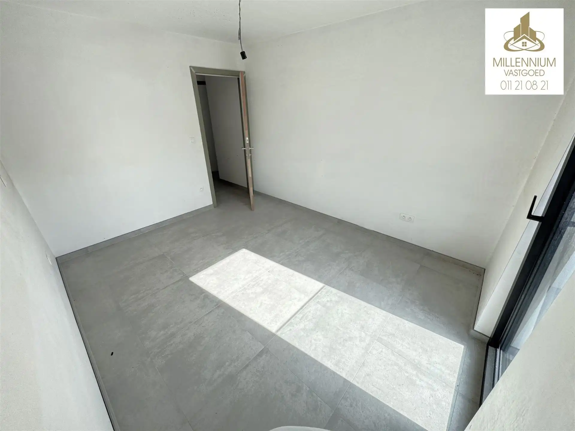 Moderne 1-Slpk BEN-appartement in Genk foto 11