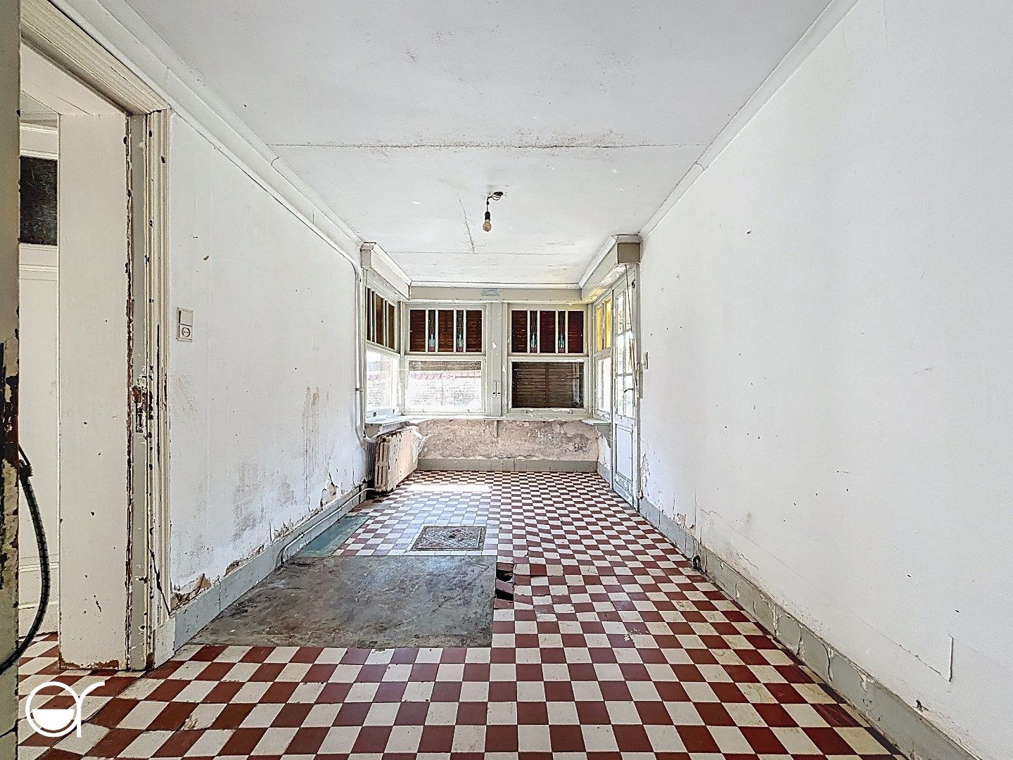 Volledig te renoveren landhuis op 2830m2 foto 7