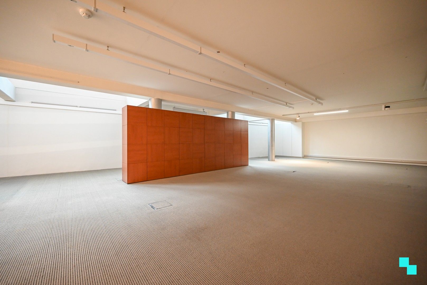 Commercieel gebouw van ca. 206 m² in het centrum van Izegem foto 13