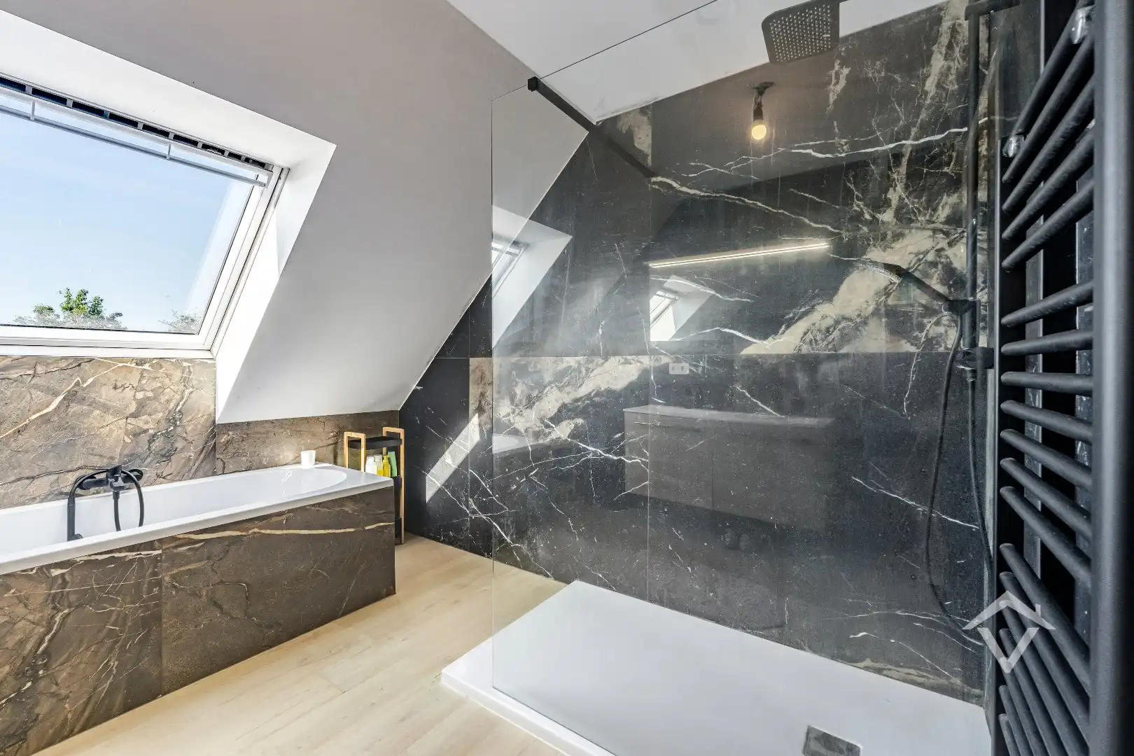 Recente energiezuinige gezinswoning op 722 m² met prachtige ligging in Vladslo foto 16