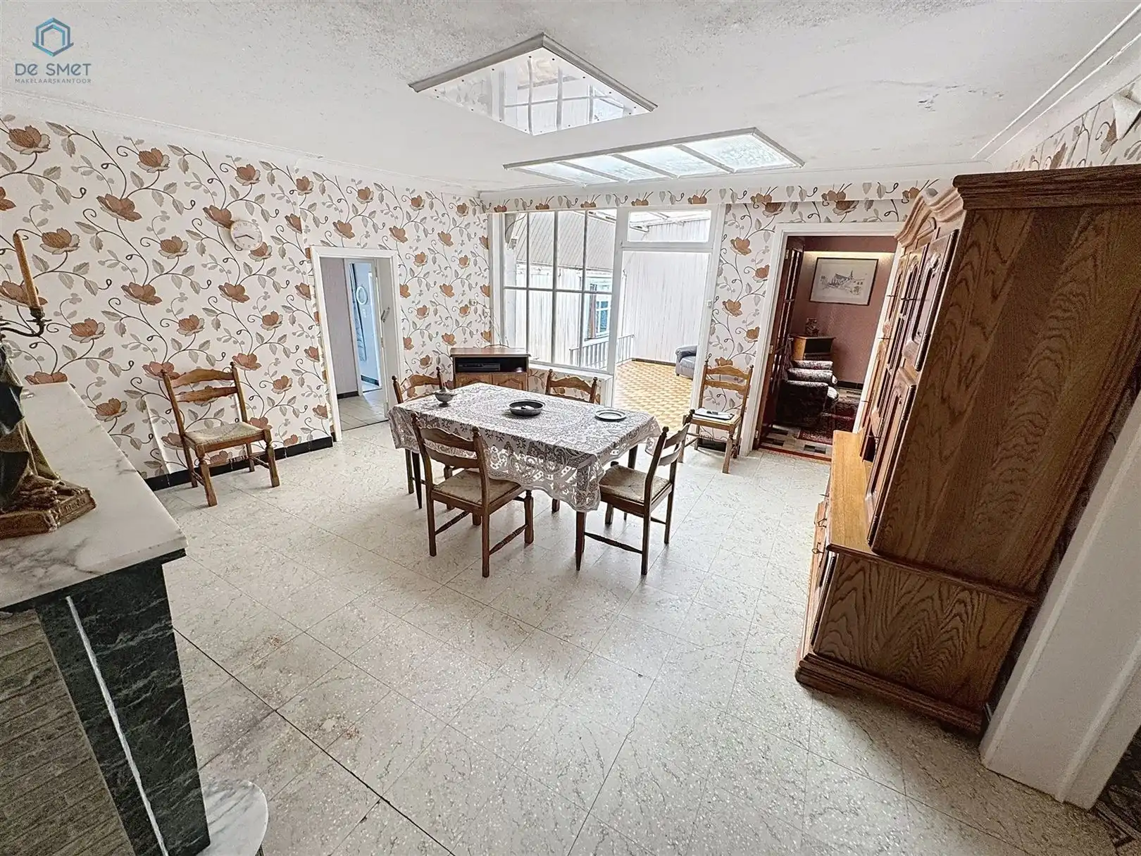 Te renoveren woning met 4 slpks, garage & prachtige tuin vlak aan station Lierde foto 13