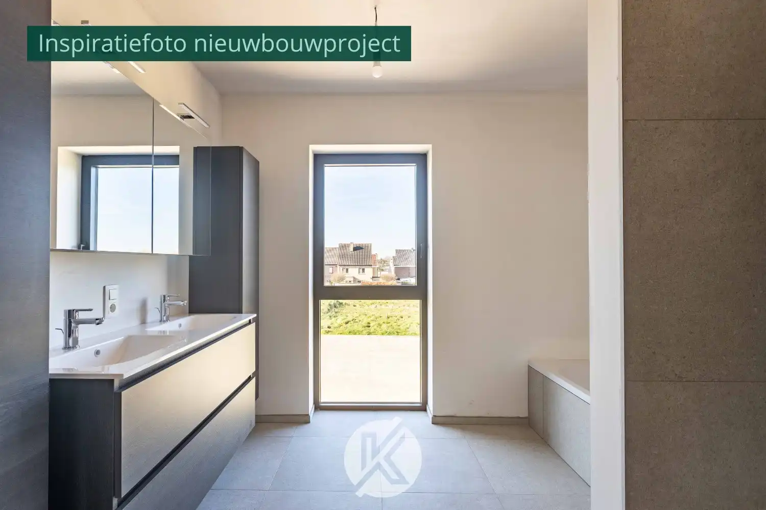 Halfopen nieuwbouwwoning op een rustige ligging foto 11
