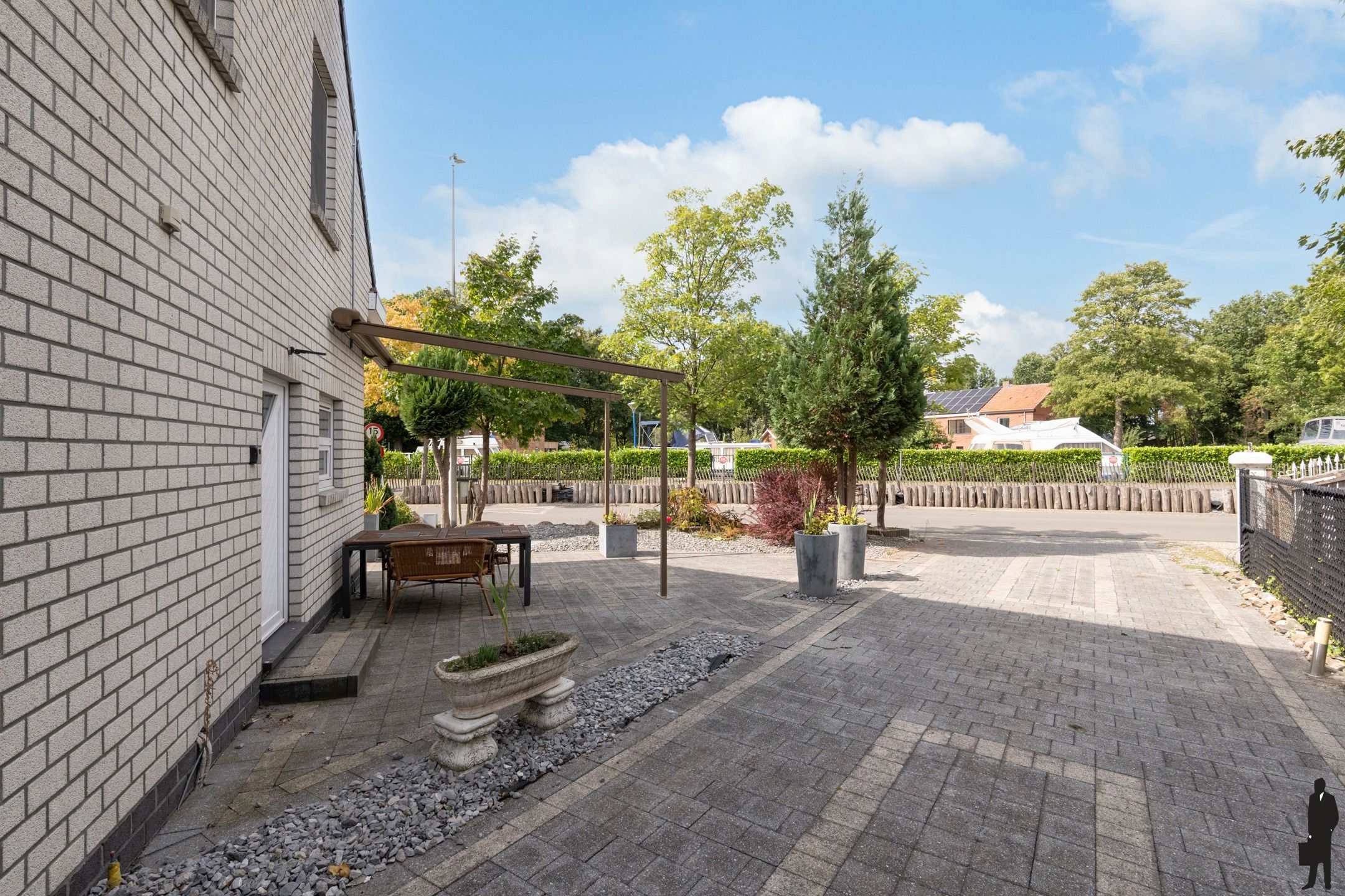 Uitzonderlijk gelegen woning aan Jachthaven kanaal Beverlo foto 16