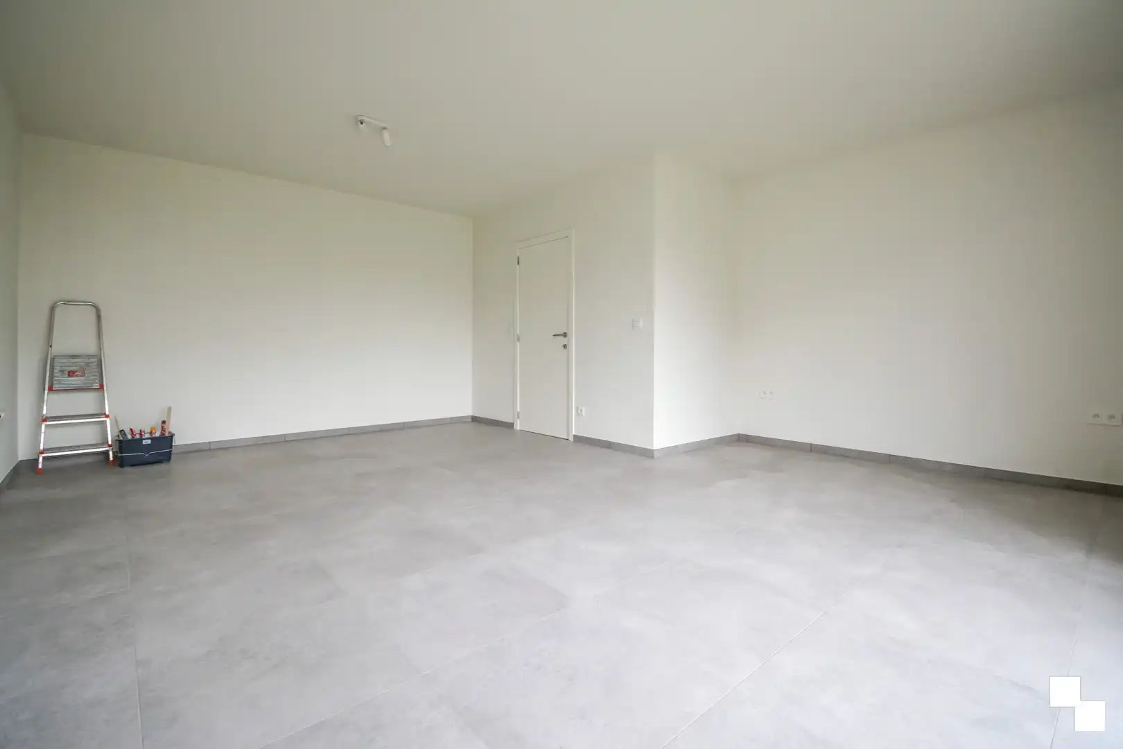 Volledig gerenoveerde studio nabij centrum Roeselare foto 7