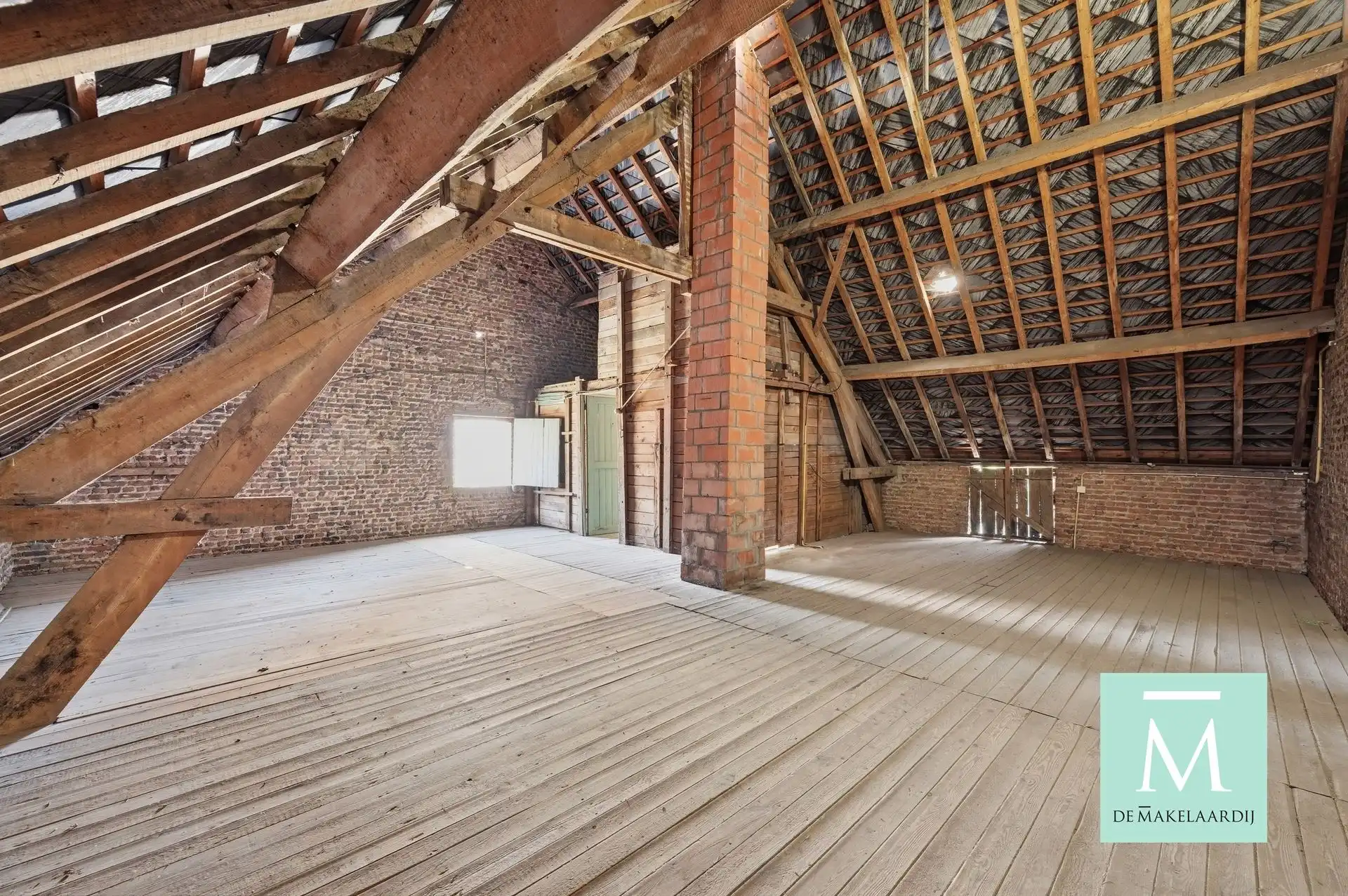 Te renoveren hoeve op een perceel van 20 are in het landelijke Eppegem foto 22