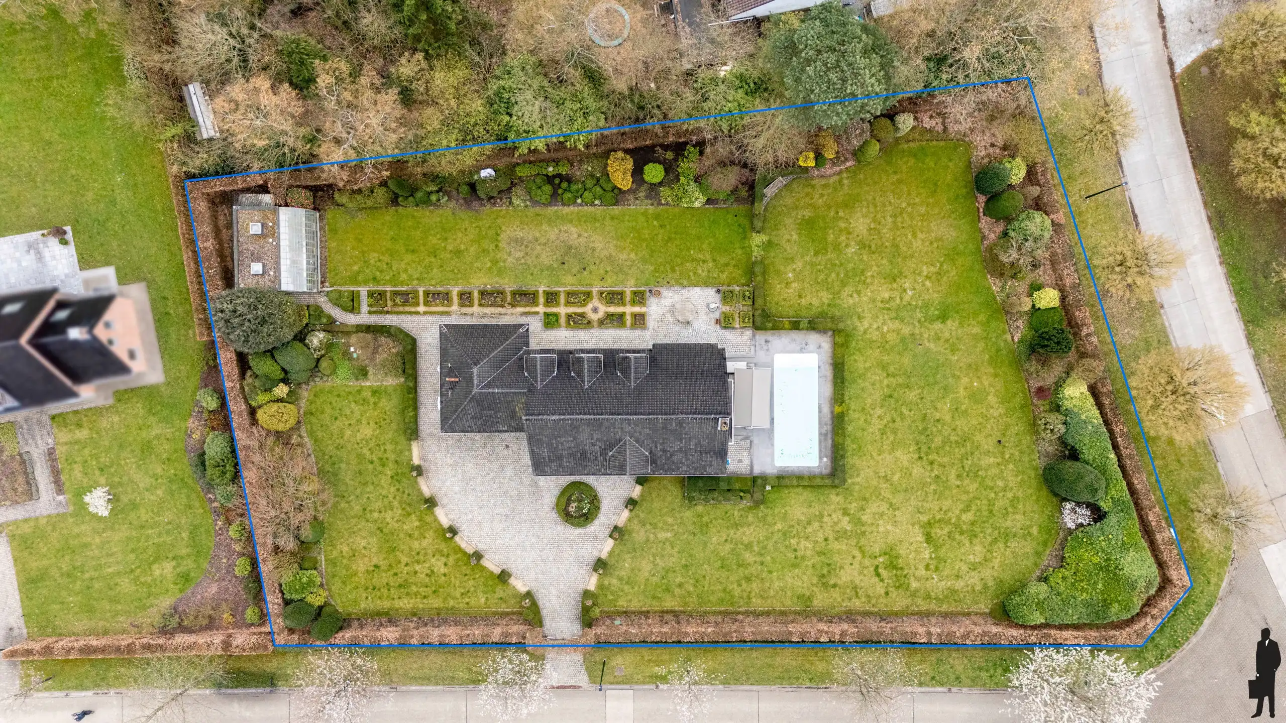 Klassieke villa met zwembad op ca. 3.150 m² in Schilde foto 37