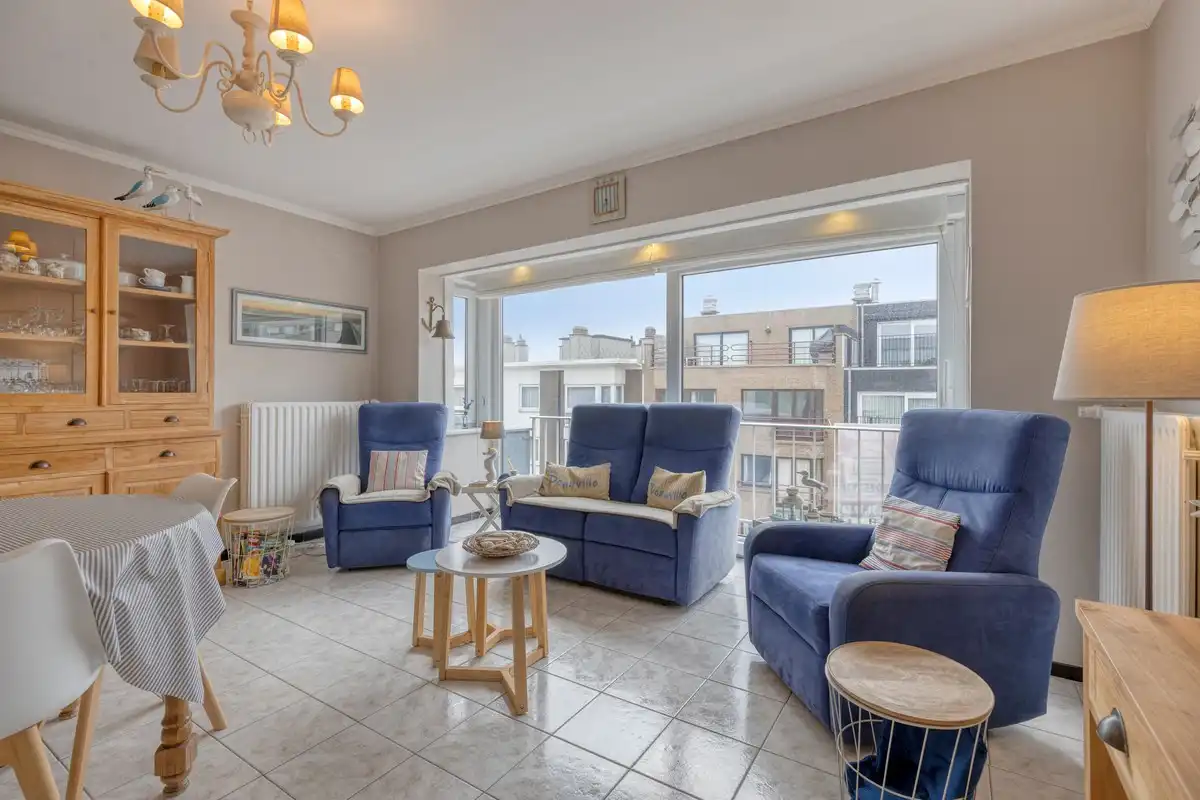 Chamant appartement met 2 slaapkamers. foto 2