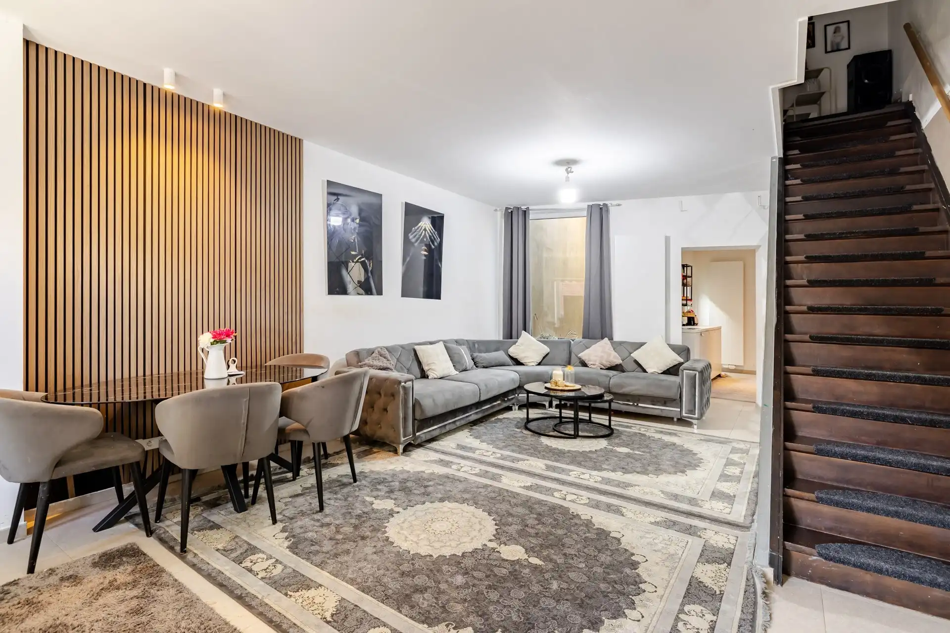 Lichtrijke stadswoning met 3 slaapkamers en grote tuin in Aalst foto 3