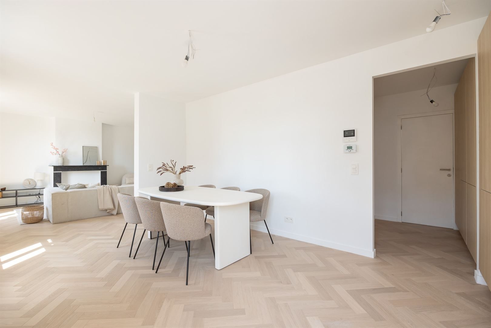 Stijlvol appartement in gerenoveerd Art Nouveau gebouw foto 3