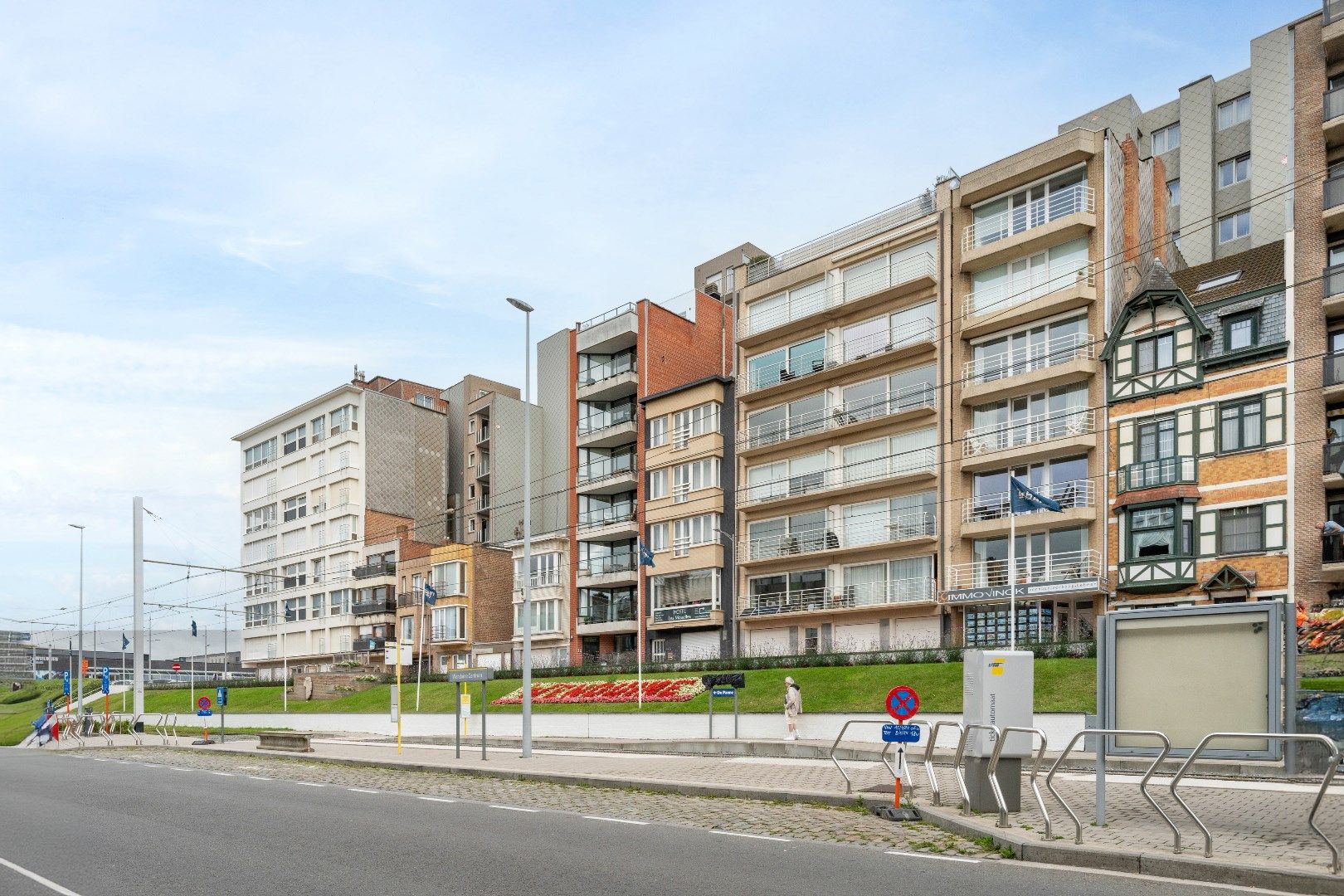 Appartement met 2 slaapkamers - achterkant Zeedijk foto 14