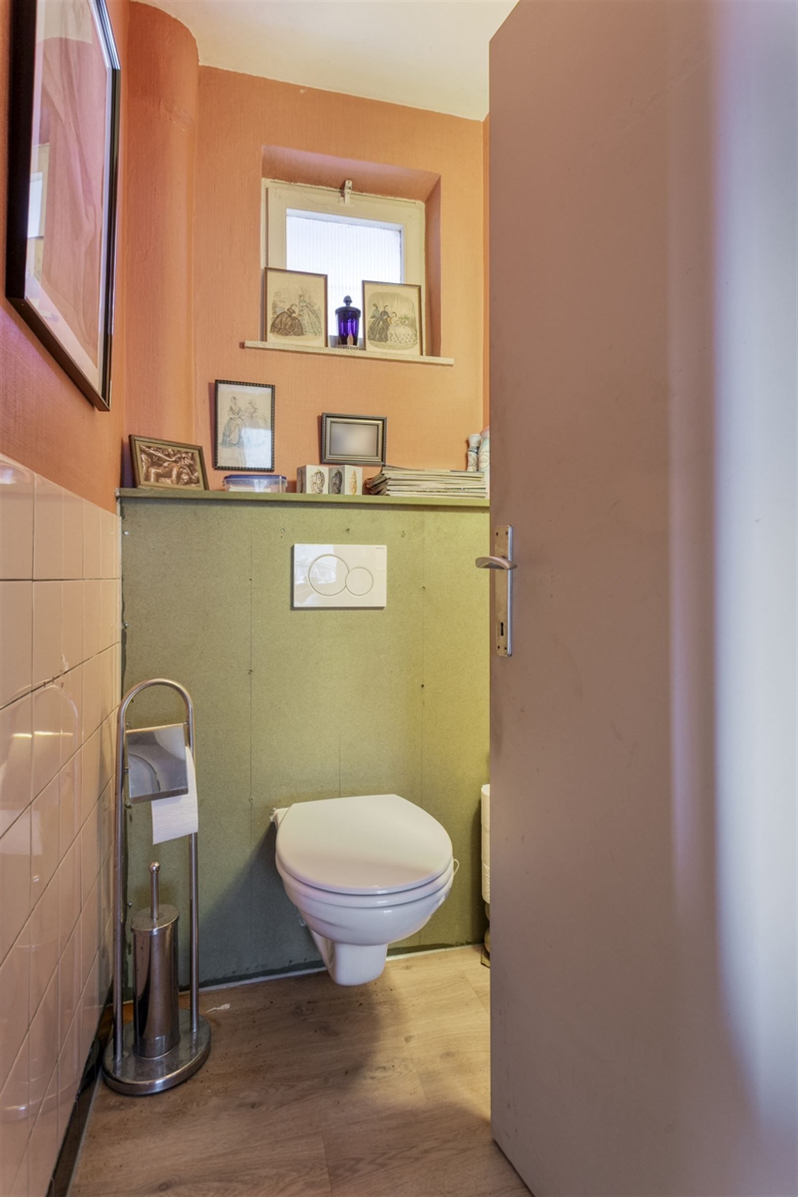 Ruim 2 slaapkamer appartement met balkon. foto 13