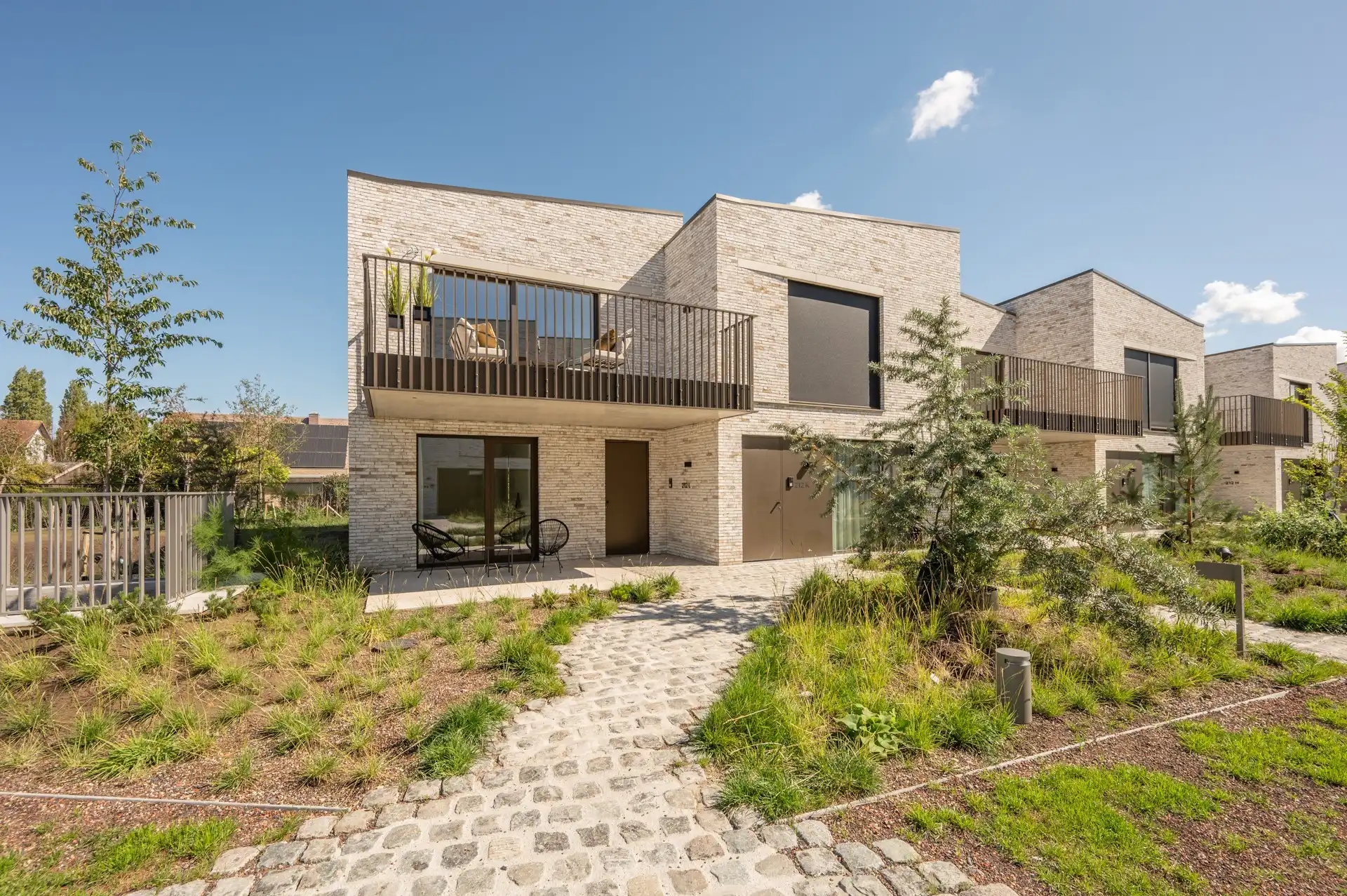 Hoekwoning in autovrij parkdomein met terrassen en private garage foto 5