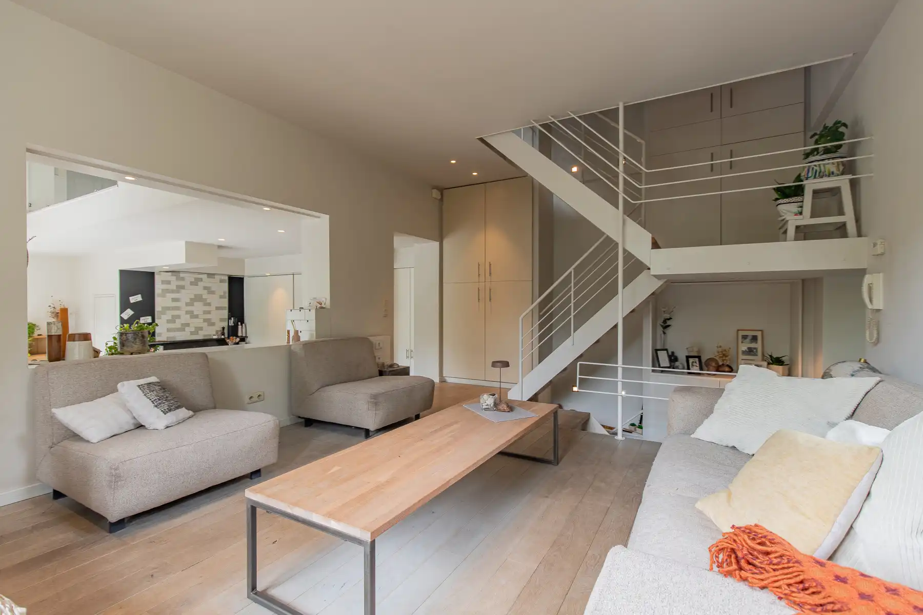 Prachtige woning met historisch karakter foto 7