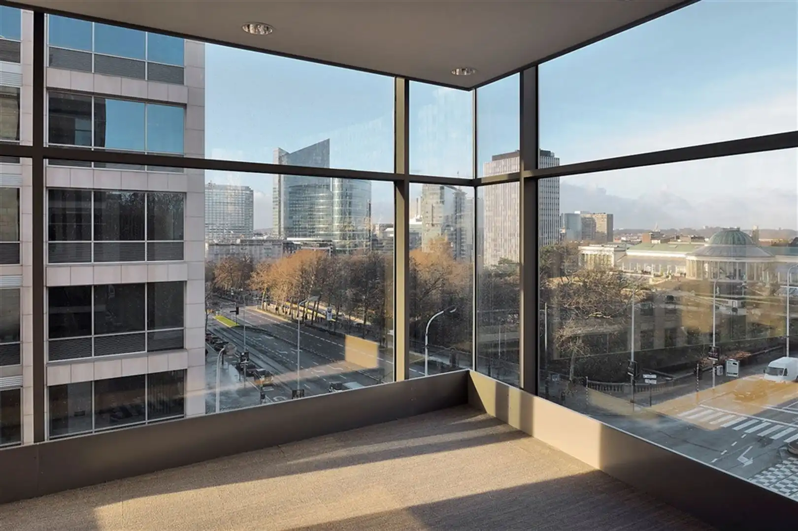 ROYAL PLAZA: vanaf 409m² April 2026 foto 5