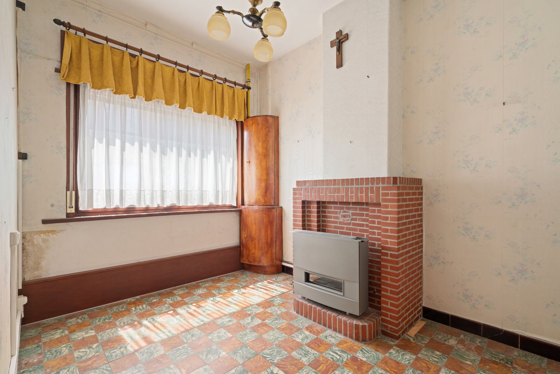 Te renoveren woning met tuin in Gentbrugge foto 4