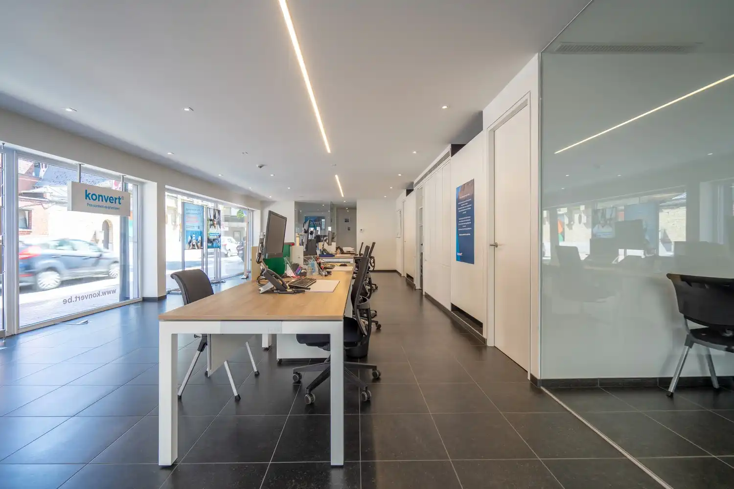 Kantoor van 158 m² op toplocatie foto 2
