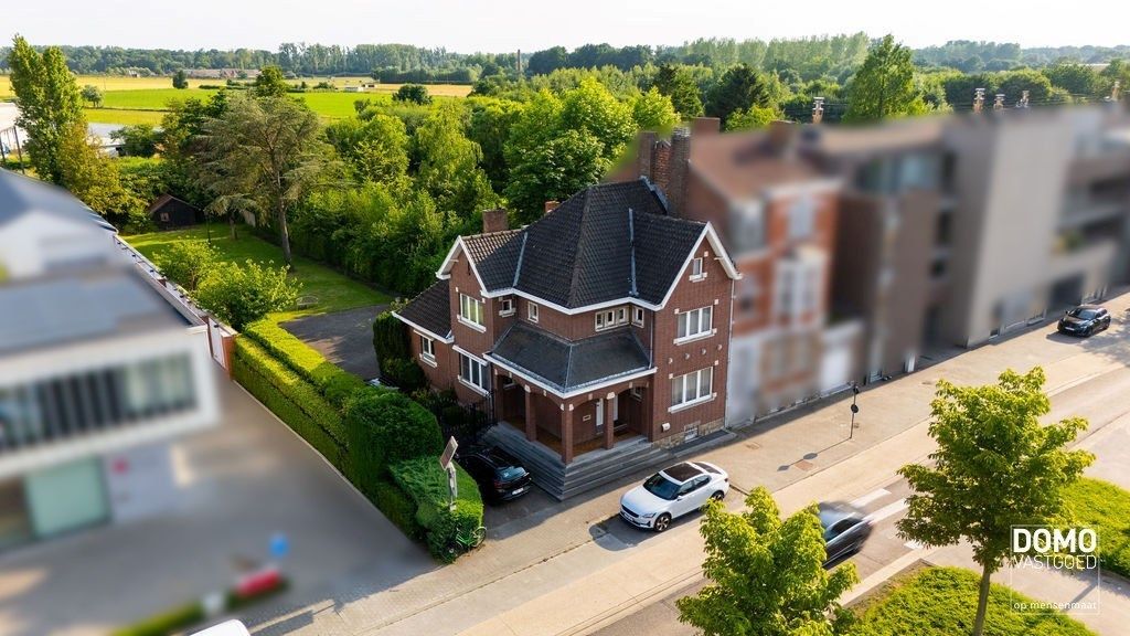 Hoofdfoto van de publicatie: Karaktervolle woning - ruim, zonnig en centraal gelegen. Begint jouw nieuwe thuis hier?